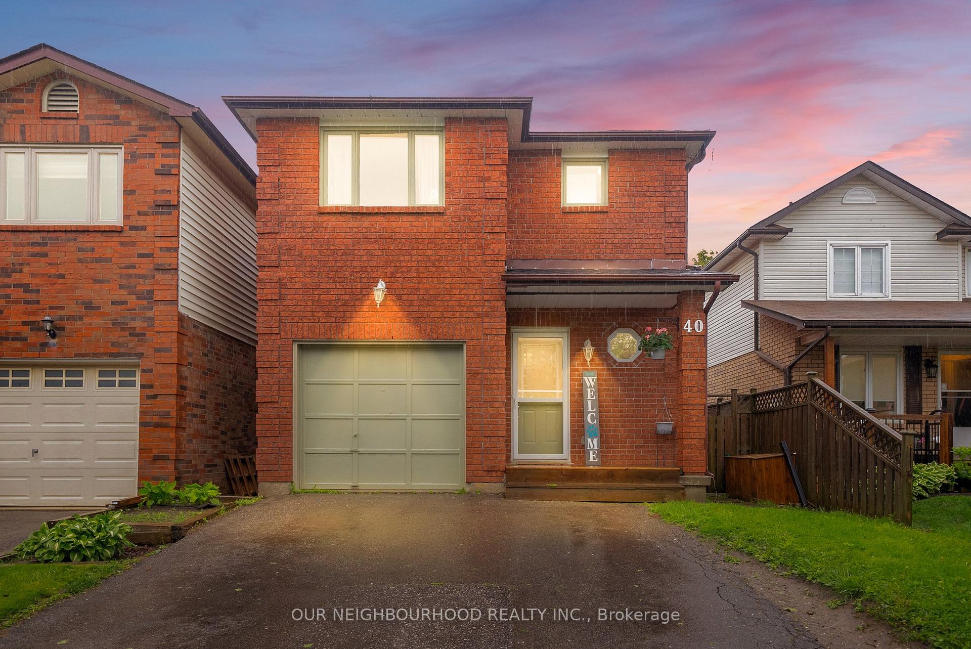 Photo 1 of 40 McFeeters Crescent, Clarington, Bowmanville — HOMEH