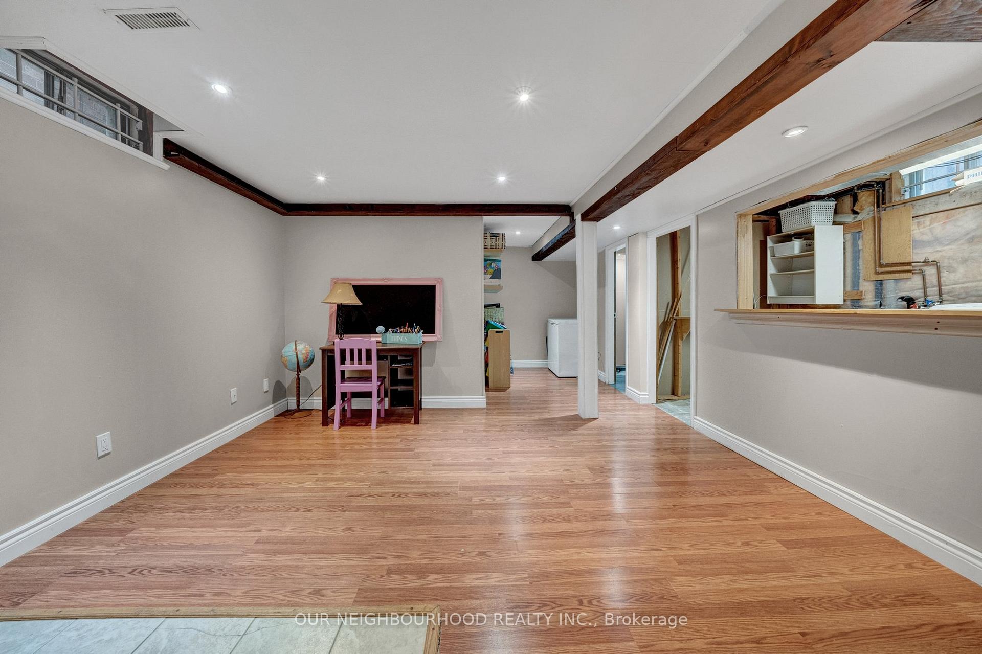 Photo 29 of 40 McFeeters Crescent, Clarington, Bowmanville — HOMEH