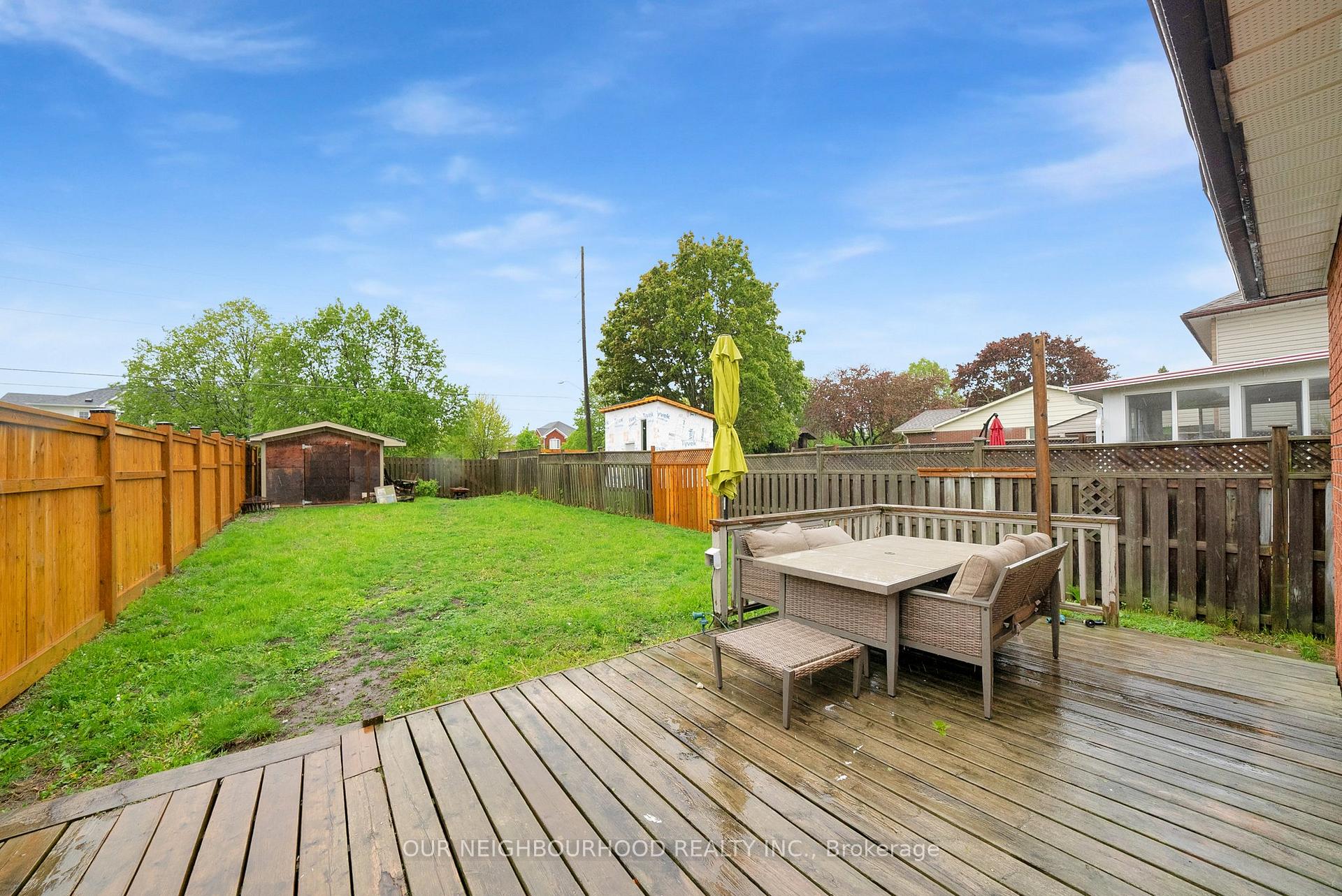 Photo 38 of 40 McFeeters Crescent, Clarington, Bowmanville — HOMEH