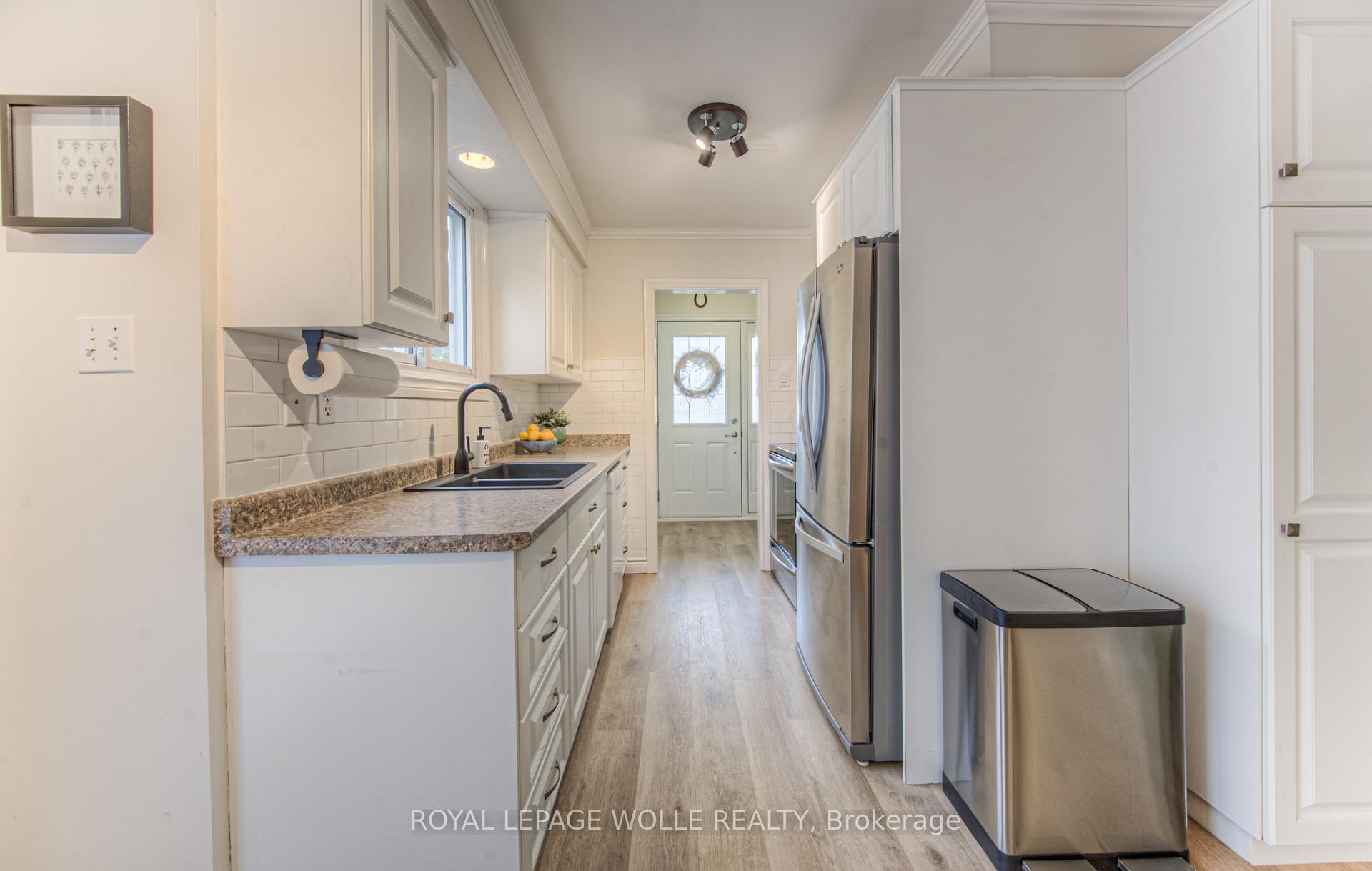 Photo 10 of 107 Keewatin Avenue, Kitchener — HOMEH