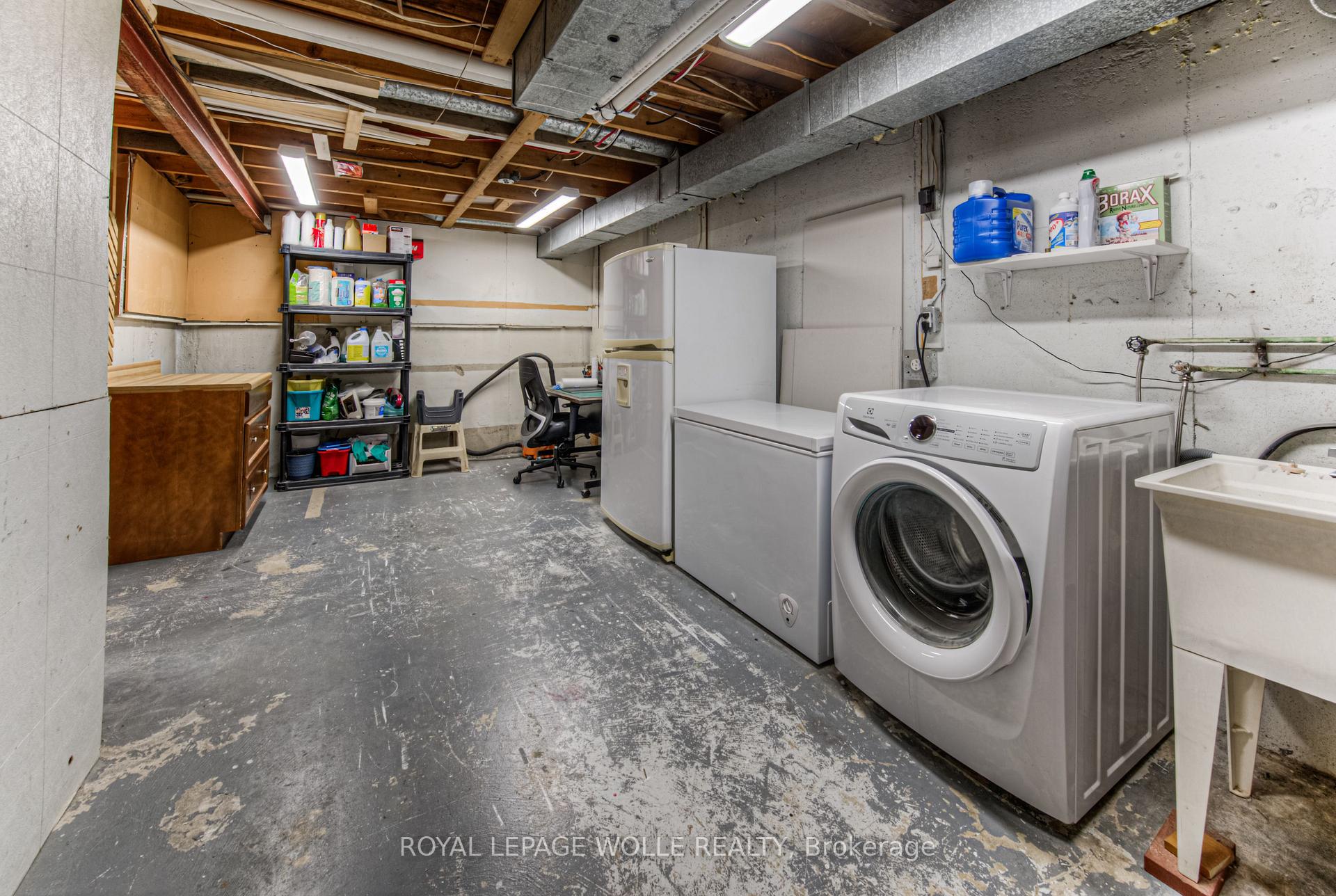 Photo 32 of 107 Keewatin Avenue, Kitchener — HOMEH