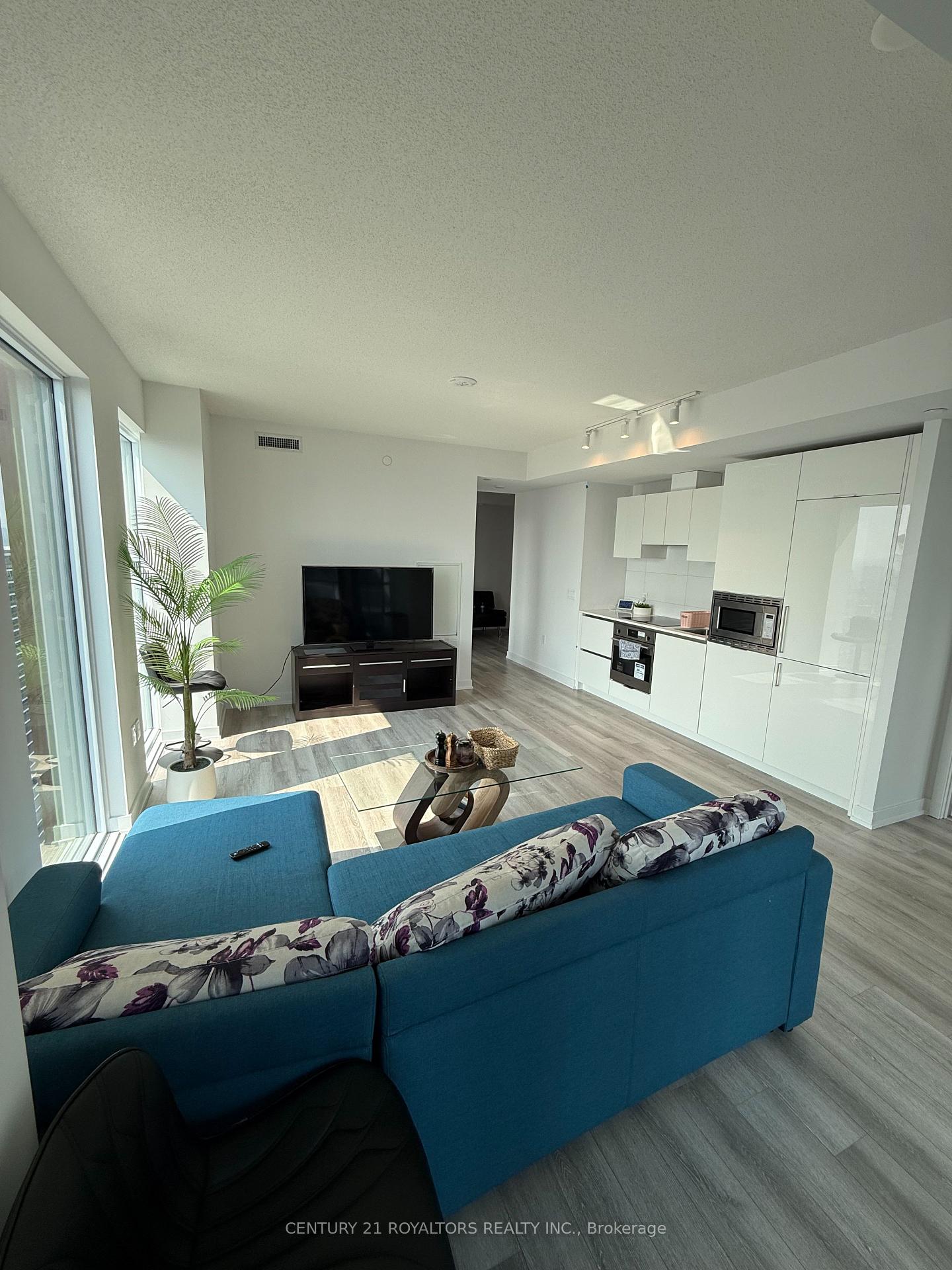 Photo 10 of Unit 3608, 238 Simcoe Street, Toronto, Kensington-Chinatown — HOMEH