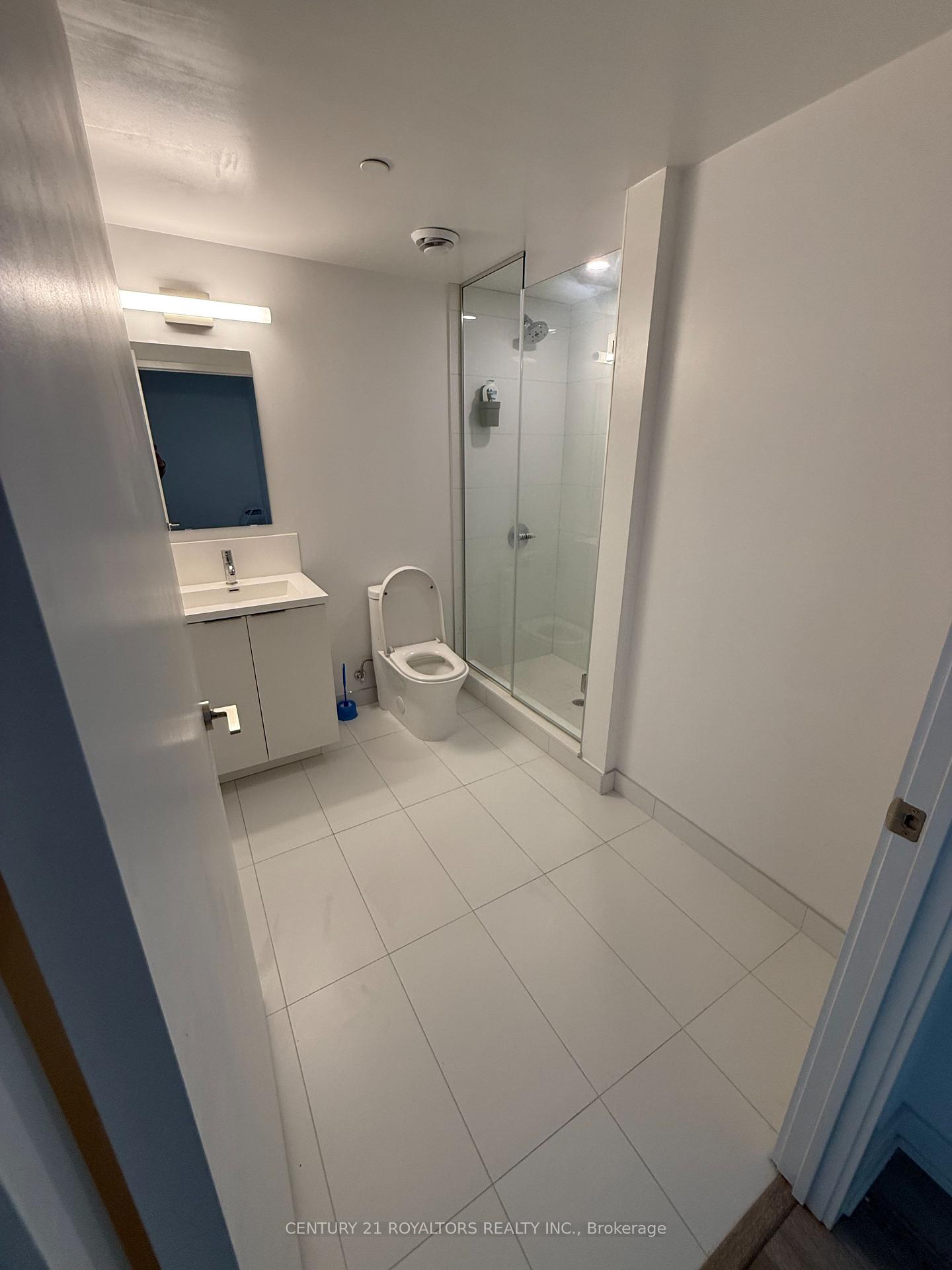 Photo 2 of Unit 3608, 238 Simcoe Street, Toronto, Kensington-Chinatown — HOMEH