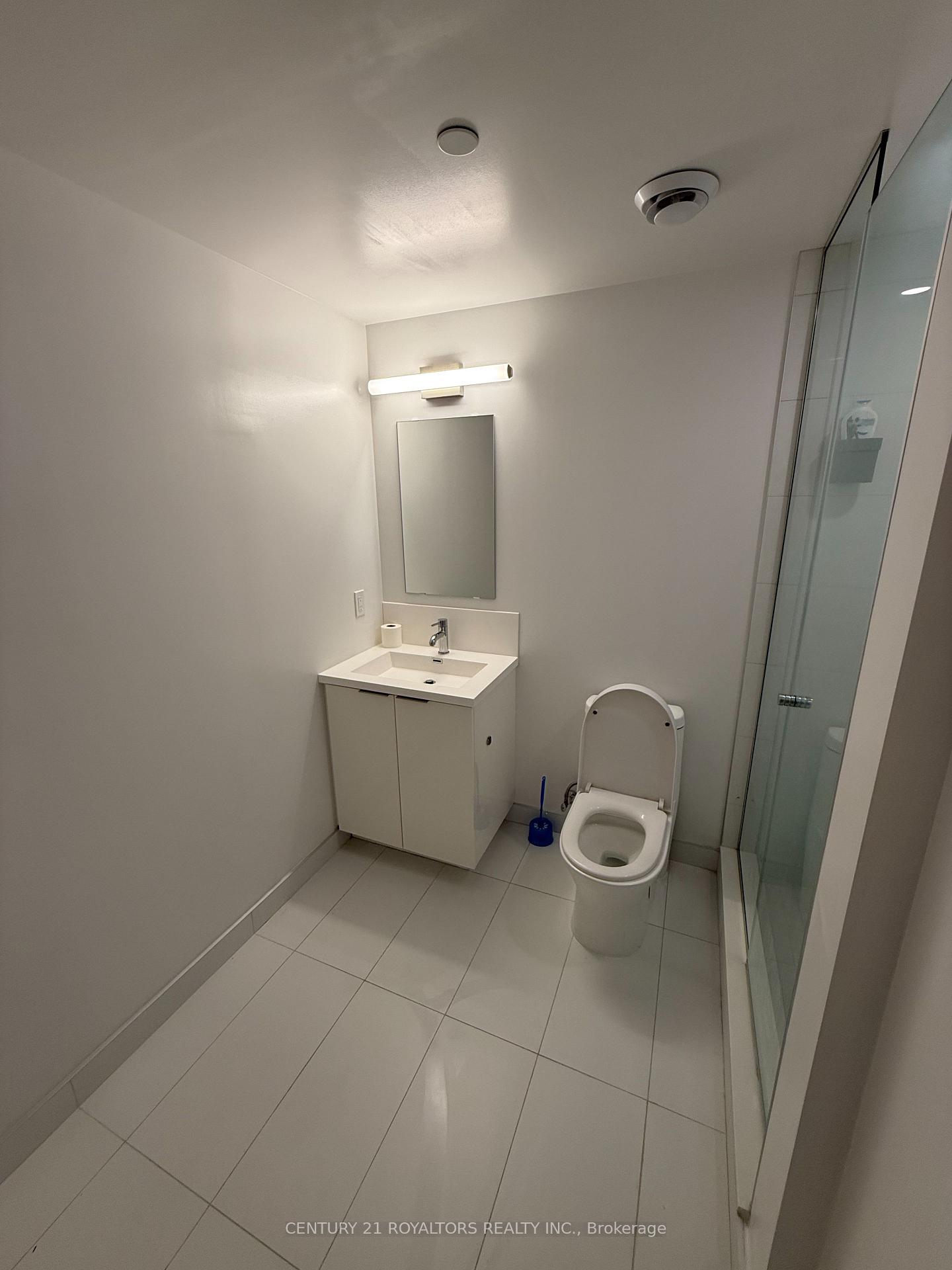 Photo 4 of Unit 3608, 238 Simcoe Street, Toronto, Kensington-Chinatown — HOMEH