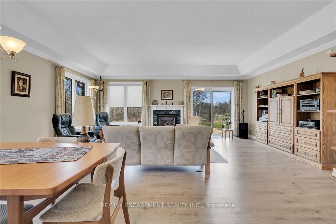 Photo 10 of 78 Pauline Johnson Road, Brant, Brantford Twp — HOMEH