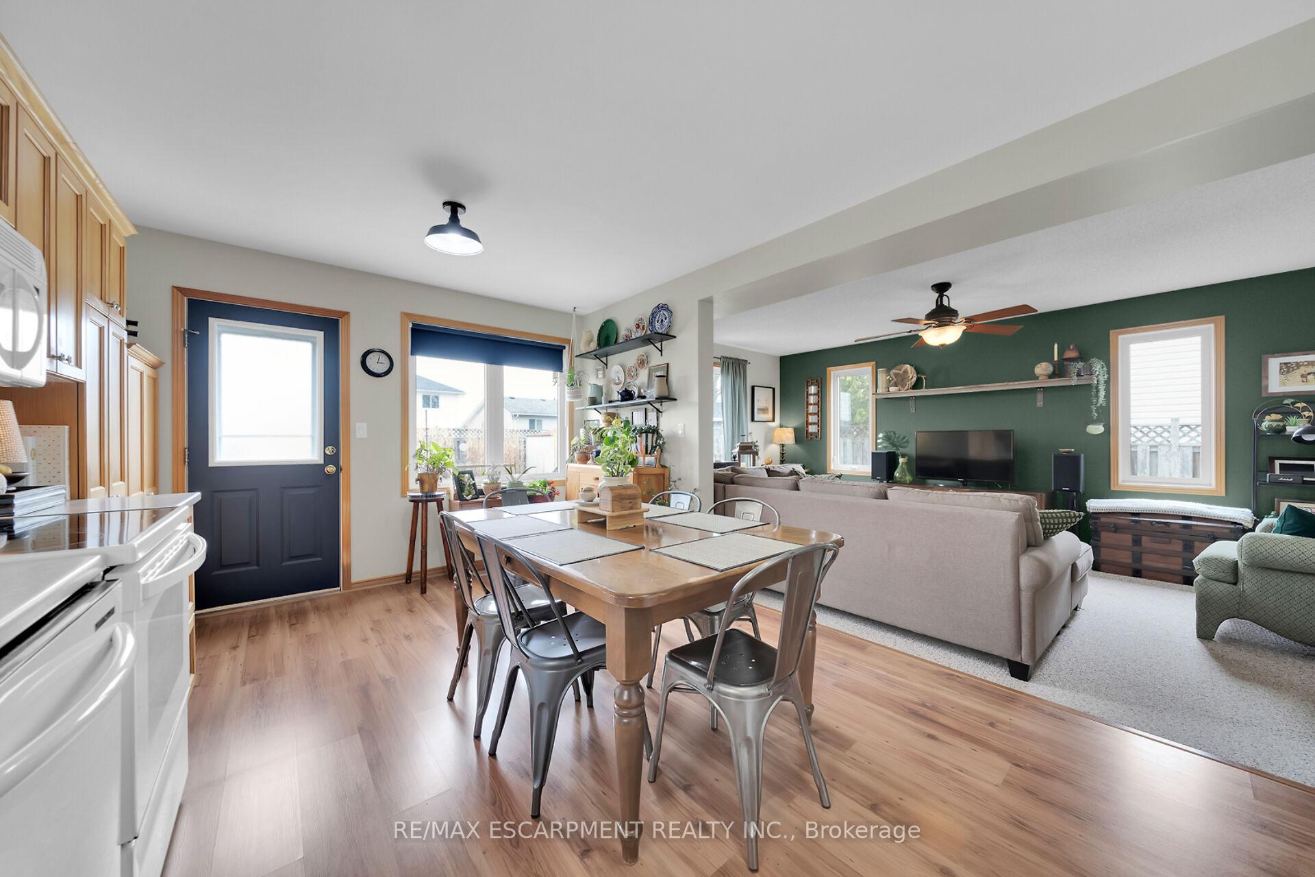 Photo 12 of 9 Lindsay Drive, Haldimand — HOMEH