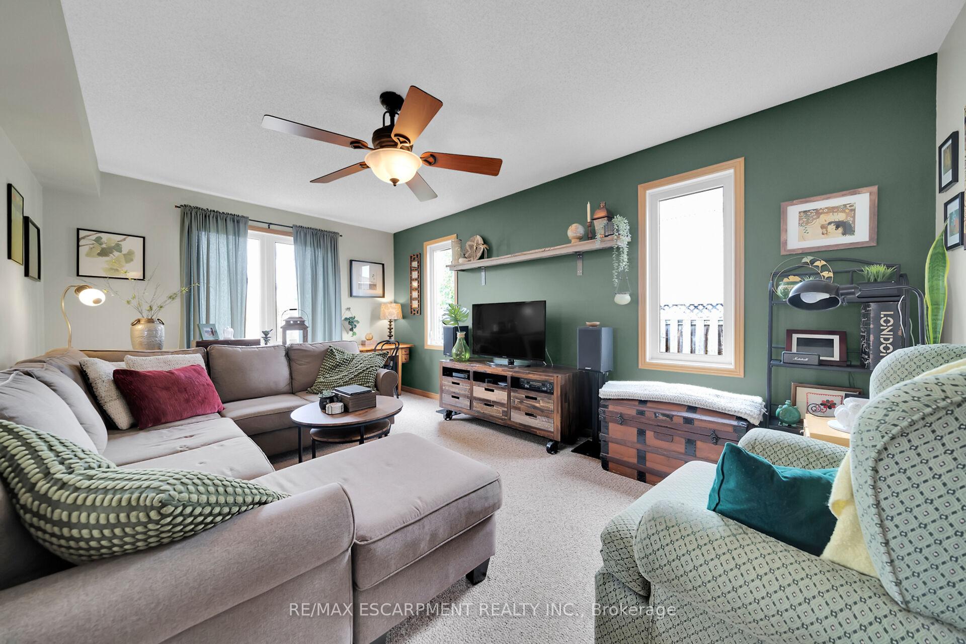Photo 15 of 9 Lindsay Drive, Haldimand — HOMEH