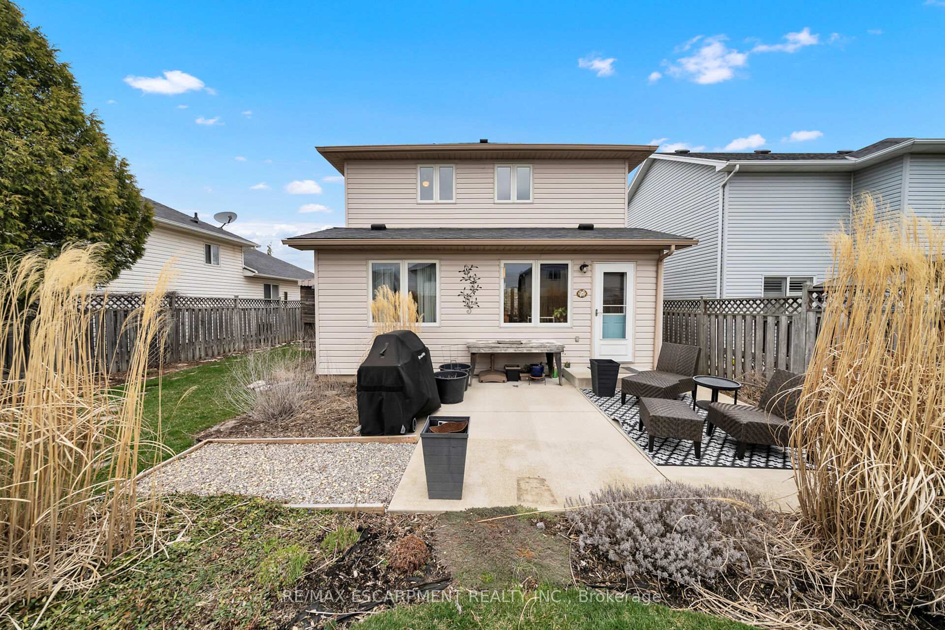 Photo 39 of 9 Lindsay Drive, Haldimand — HOMEH