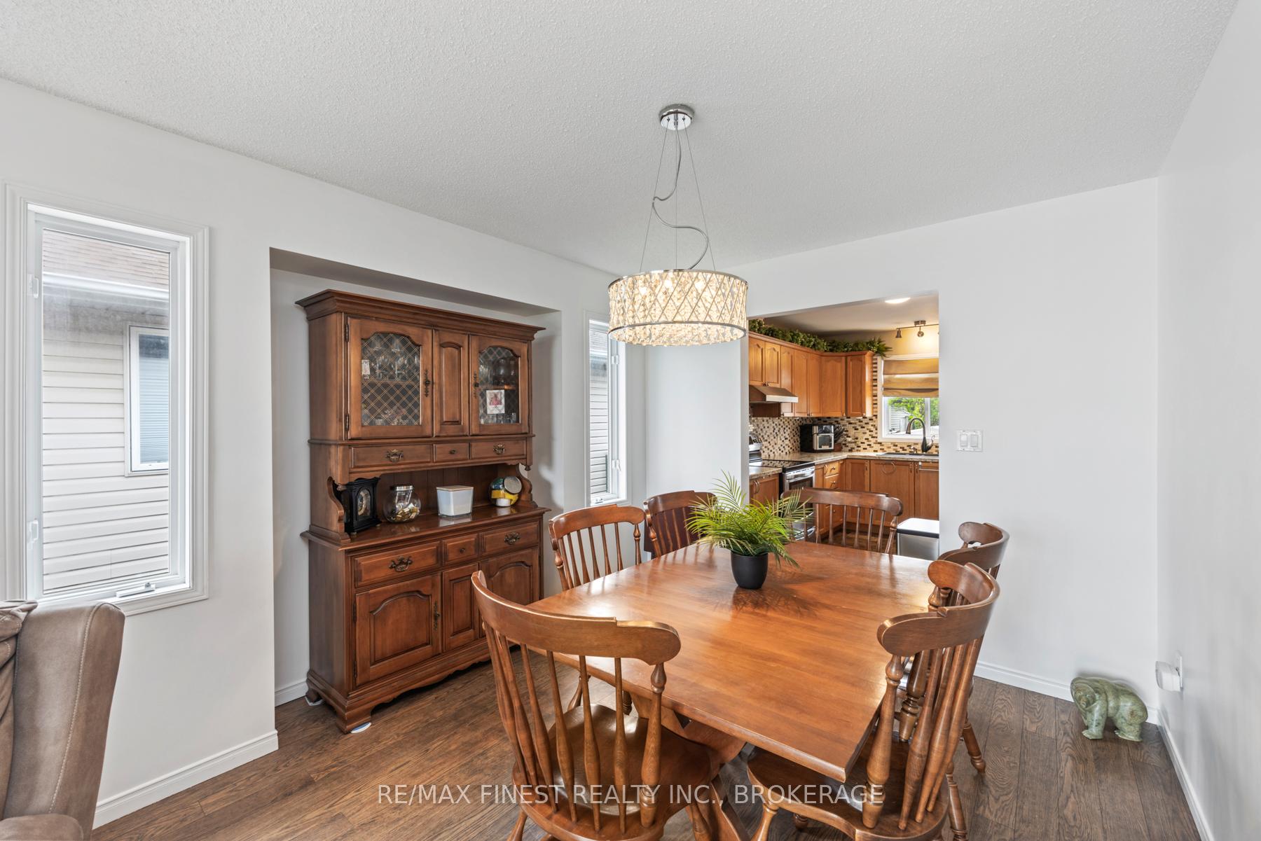 Photo 2 of 232 Sheridan Street, Kingston, City Northwest — HOMEH
