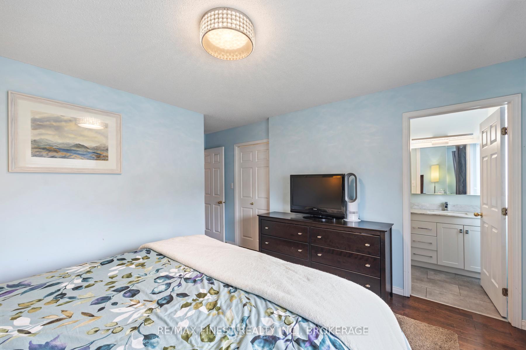 Photo 16 of 232 Sheridan Street, Kingston, City Northwest — HOMEH