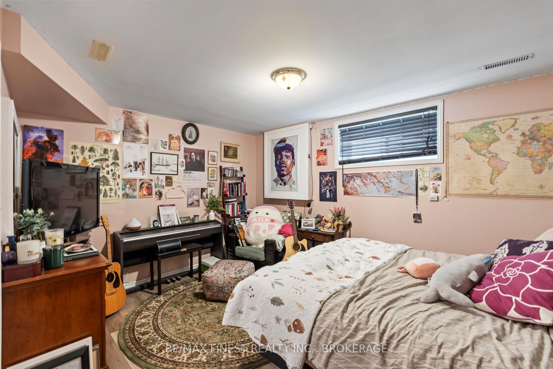 Photo 32 of 232 Sheridan Street, Kingston, City Northwest — HOMEH