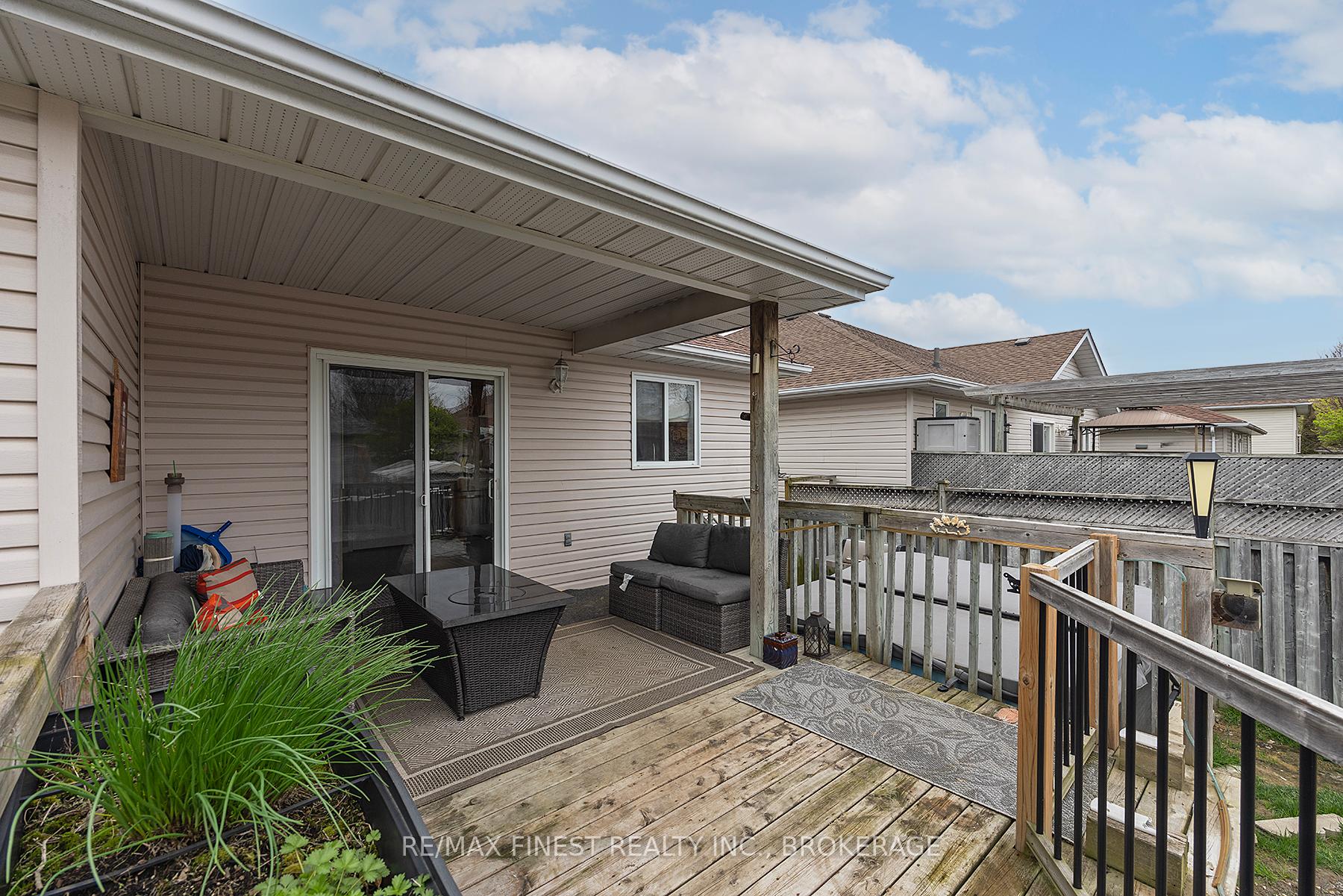 Photo 34 of 232 Sheridan Street, Kingston, City Northwest — HOMEH