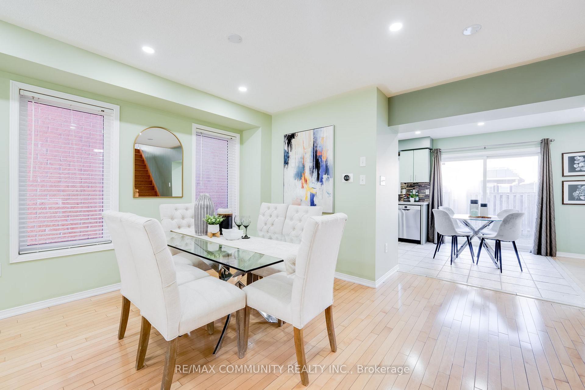 Photo 5 of 10 Tiller Street, Ajax, Northeast Ajax — HOMEH