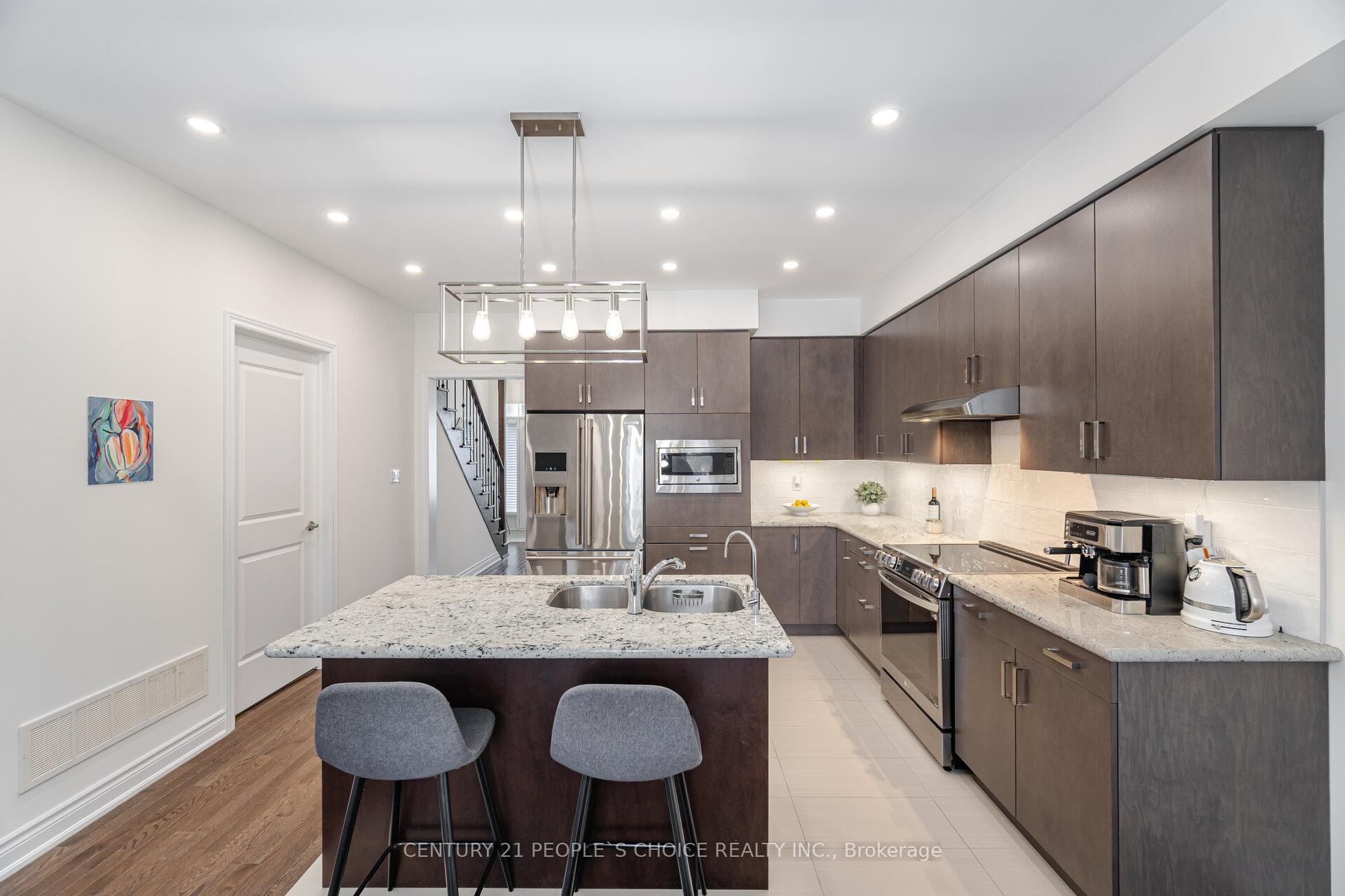 Photo 15 of 6 Di Meo Lane, King, Nobleton — HOMEH