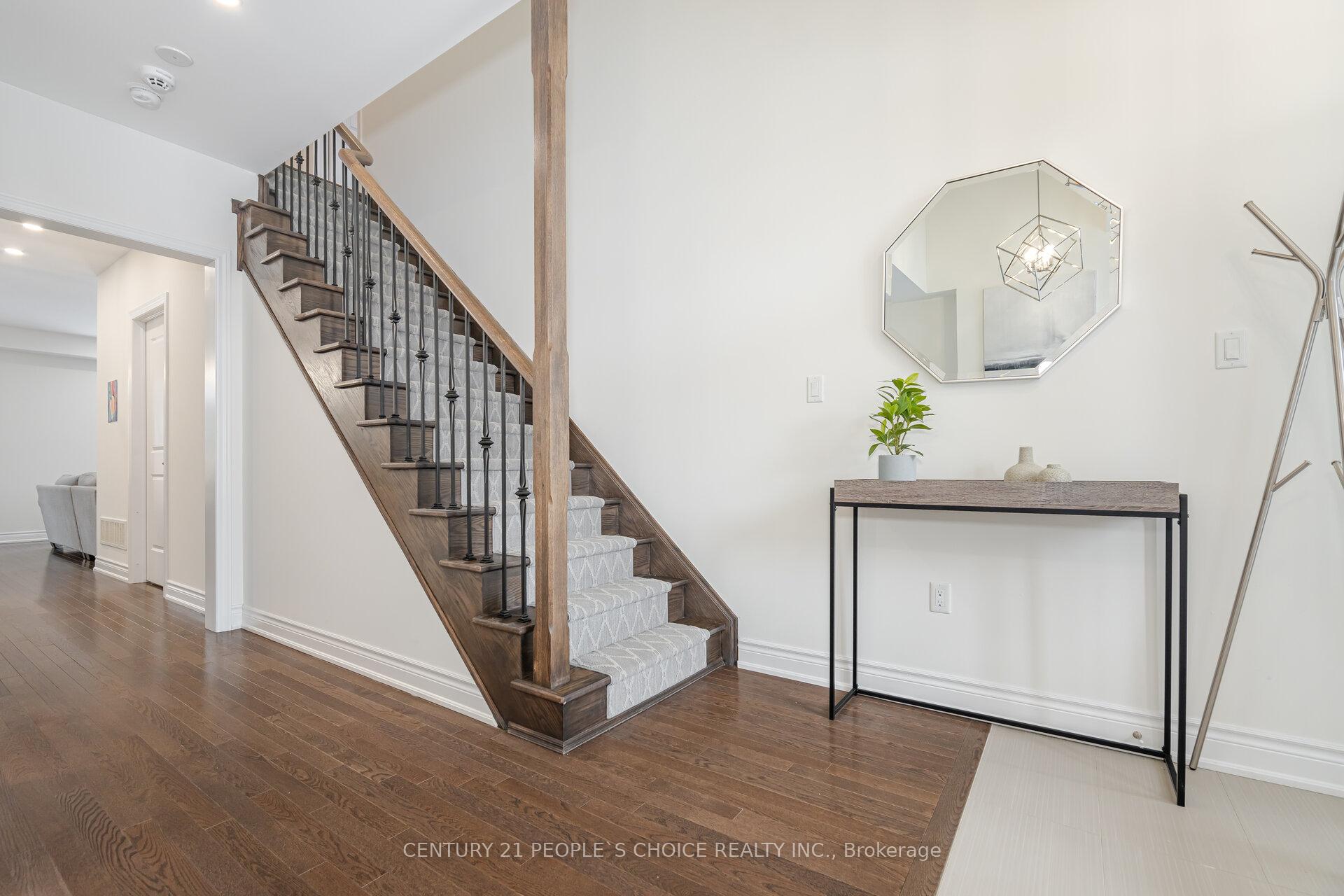 Photo 32 of 6 Di Meo Lane, King, Nobleton — HOMEH