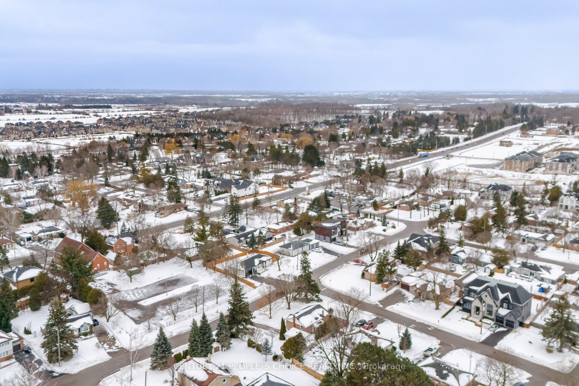 Photo 45 of 6 Di Meo Lane, King, Nobleton — HOMEH