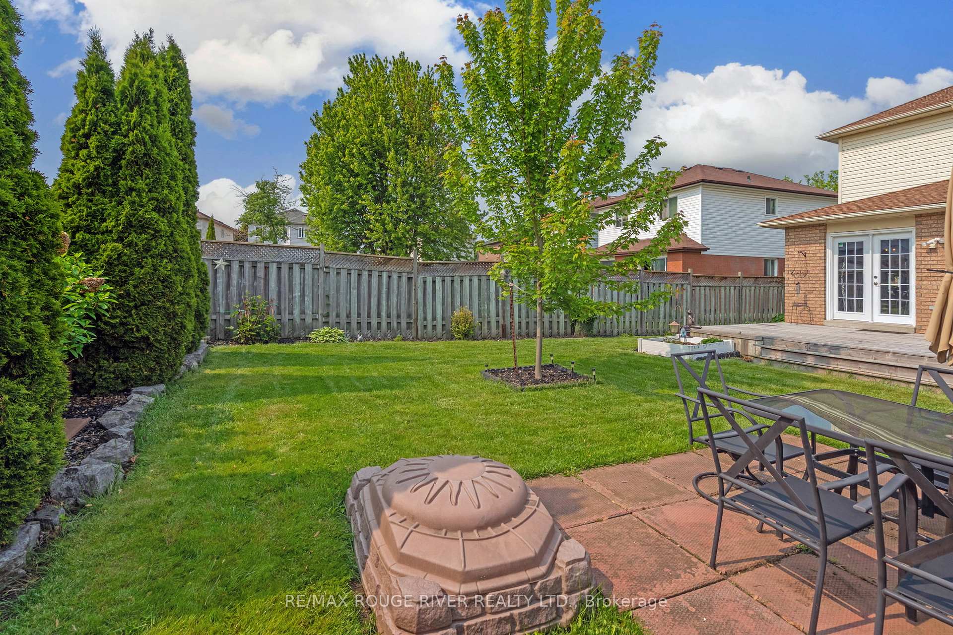 Photo 46 of 82 Edgerton Drive, Clarington, Bowmanville — HOMEH