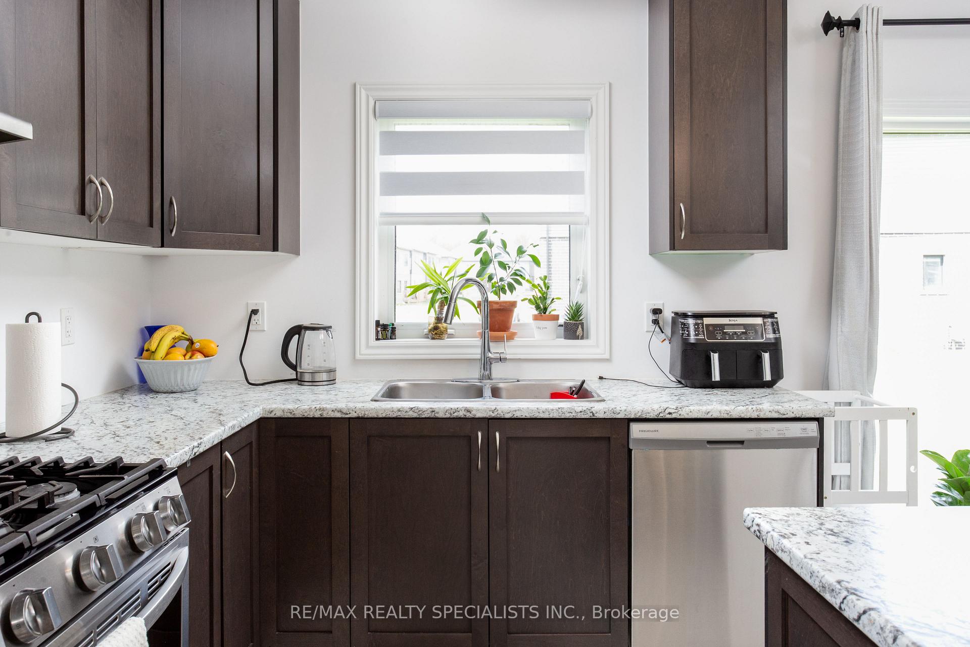 Photo 8 of 56 Stauffer Road, Brantford — HOMEH