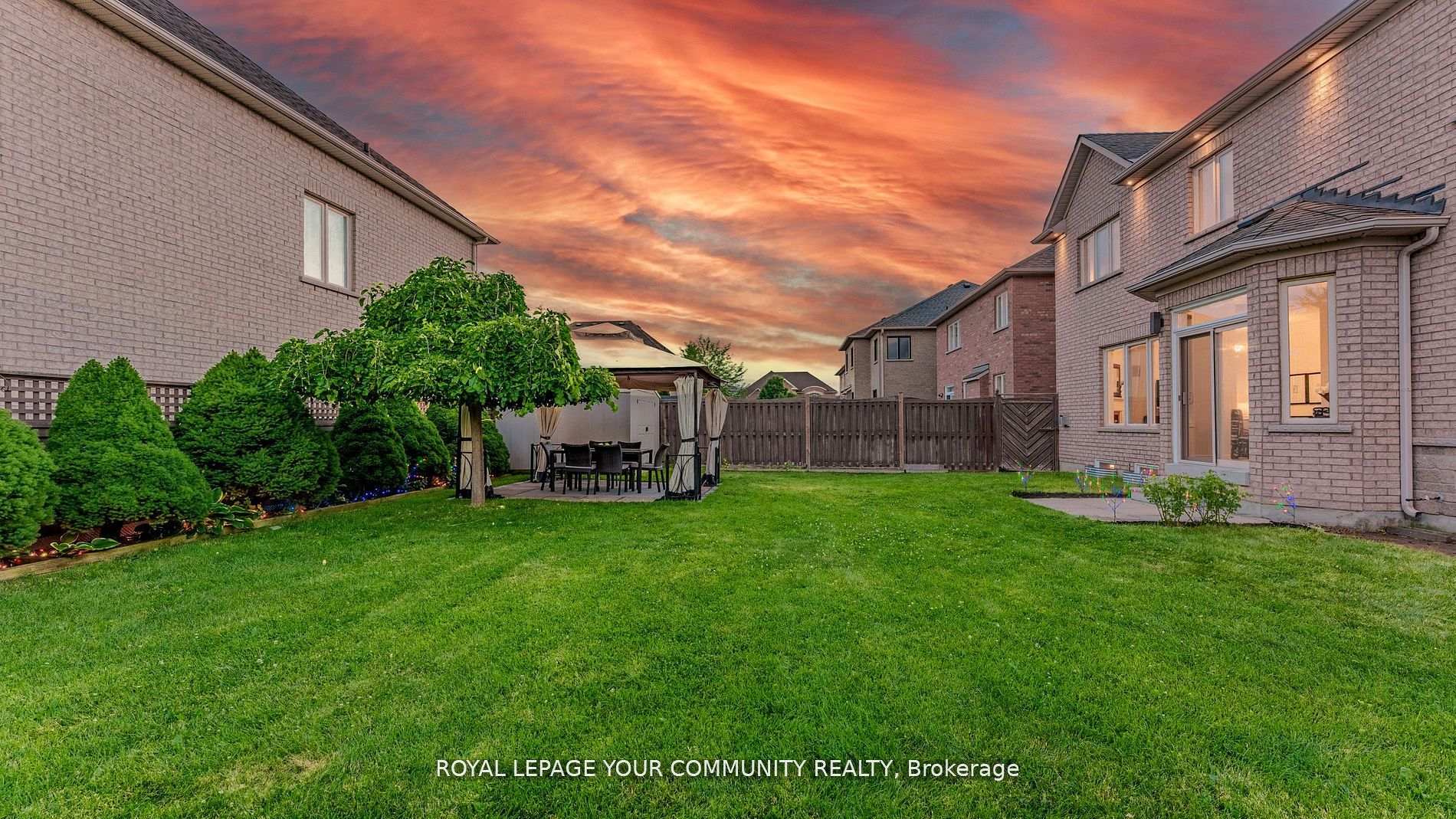 Photo 10 of 1 Heathfield Avenue, Markham, Victoria Manor-Jennings Gate — HOMEH