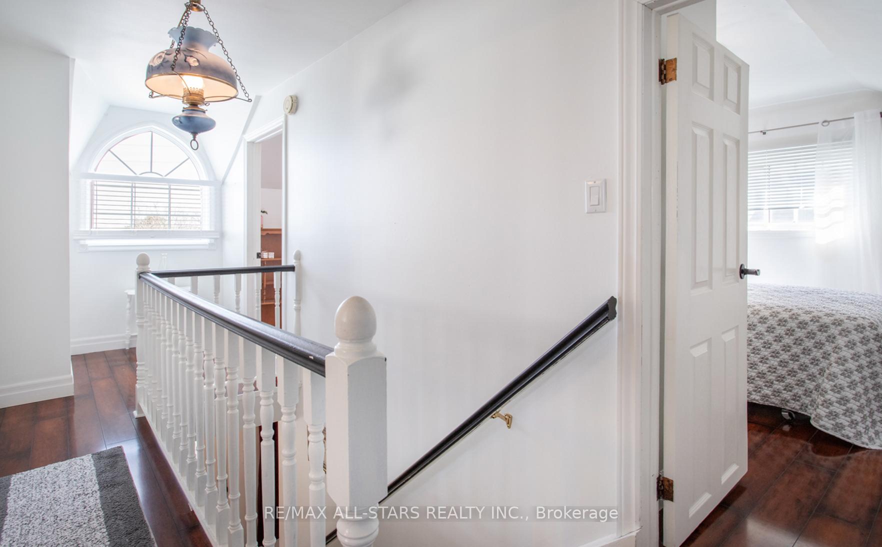 Photo 11 of 254 Bigelow Street, Scugog, Port Perry — HOMEH
