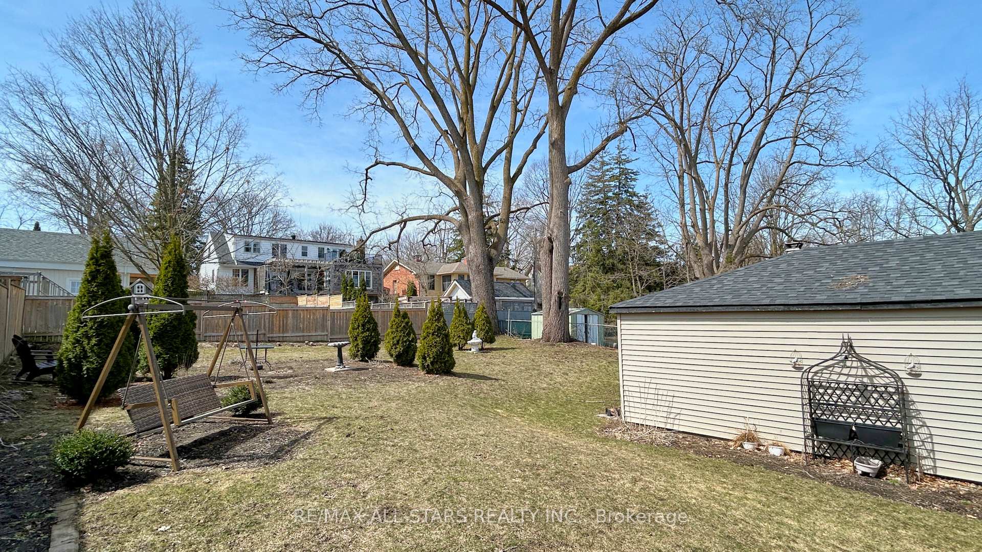 Photo 26 of 254 Bigelow Street, Scugog, Port Perry — HOMEH