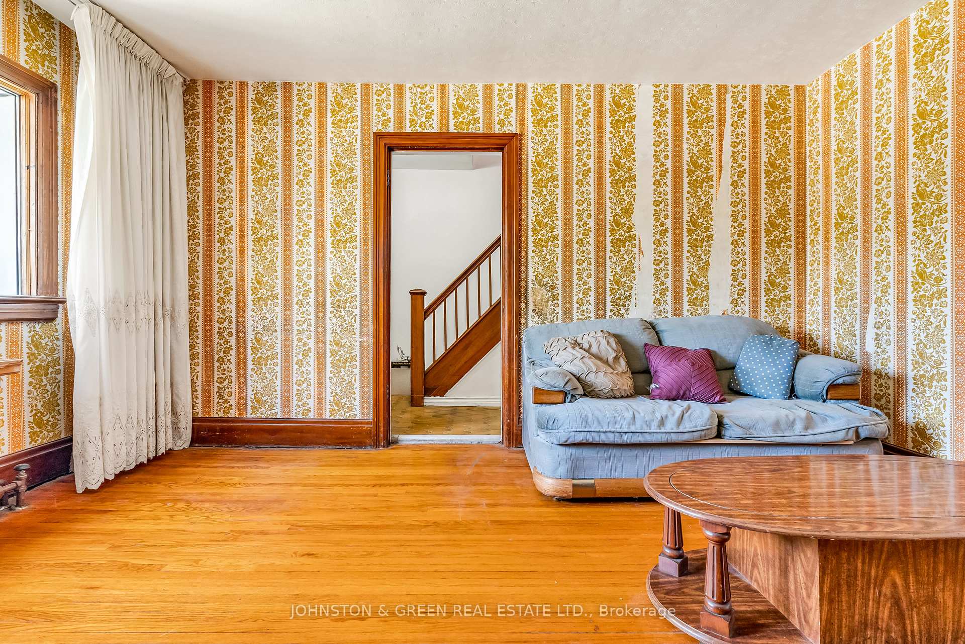 Photo 4 of 416 Mortimer Avenue, Toronto, East York — HOMEH