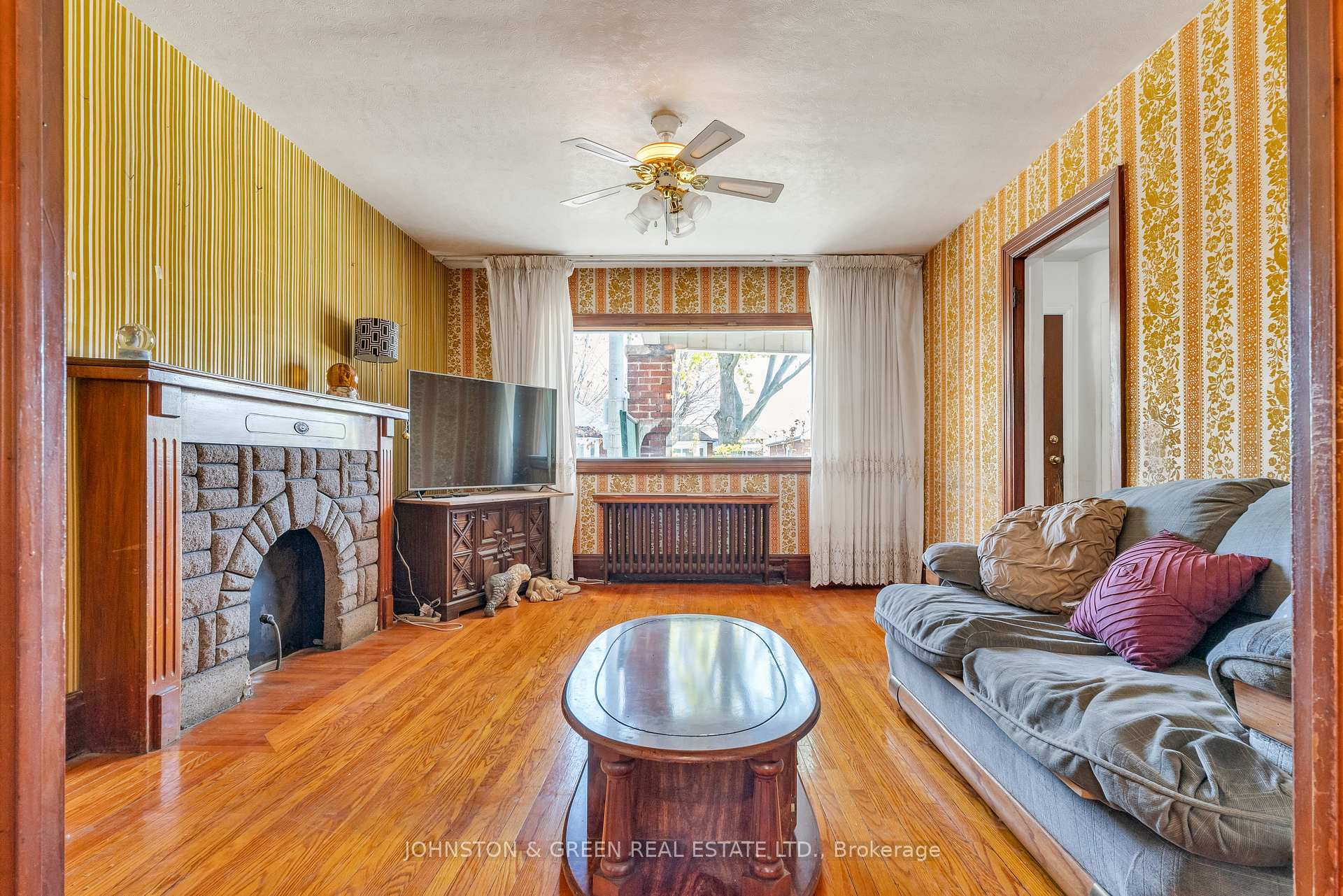 Photo 10 of 416 Mortimer Avenue, Toronto, East York — HOMEH
