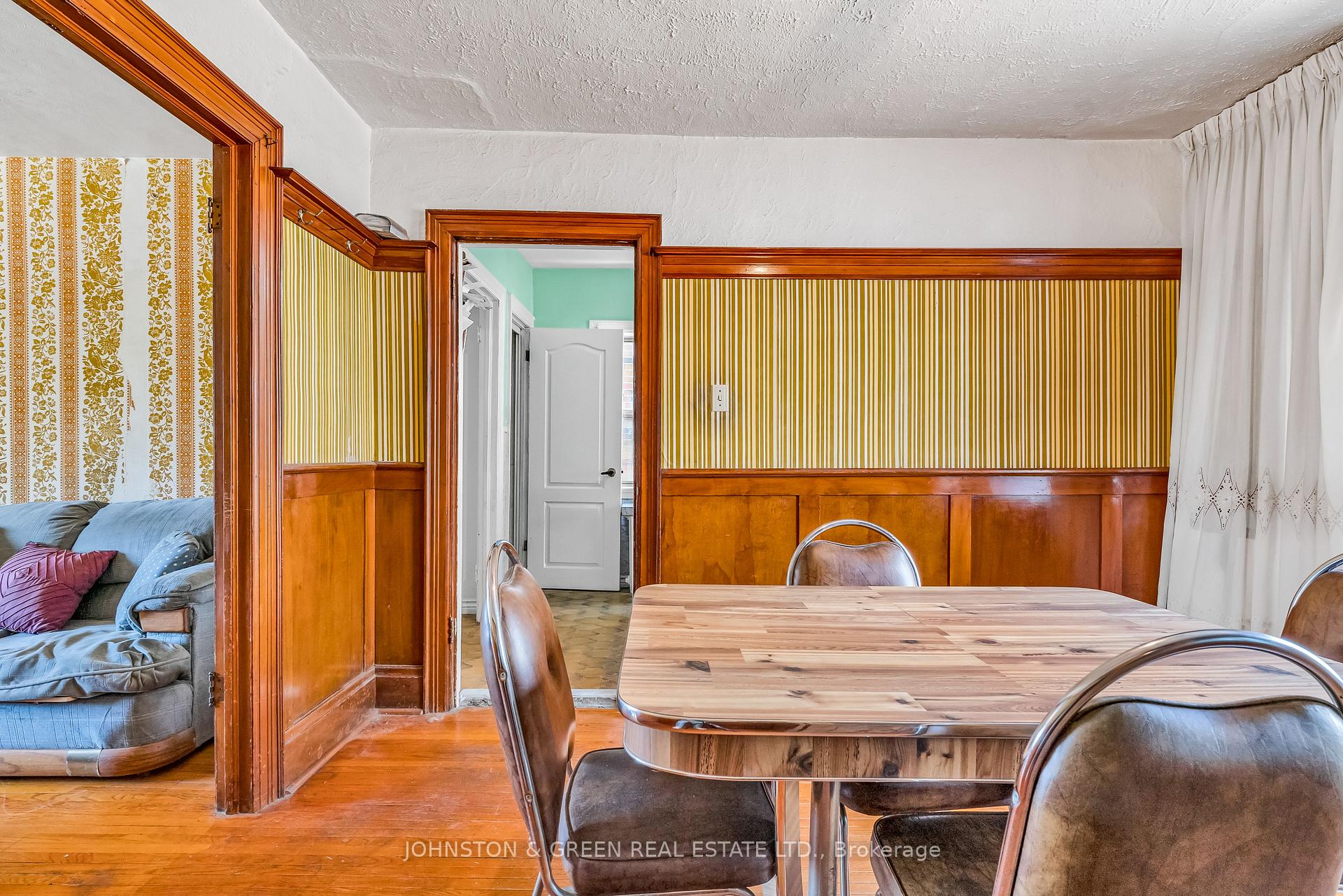 Photo 11 of 416 Mortimer Avenue, Toronto, East York — HOMEH
