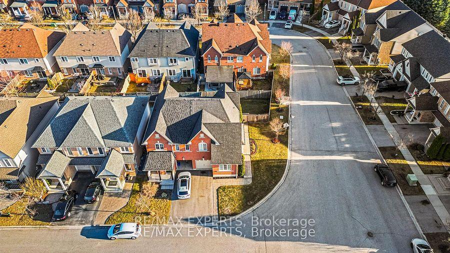 Photo 41 of 9 Carpendale Crescent, Ajax, Northeast Ajax — HOMEH
