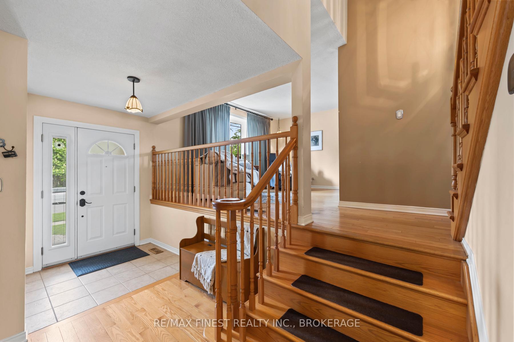 Photo 5 of 1123 Wintergreen Crescent, Kingston, City Northwest — HOMEH