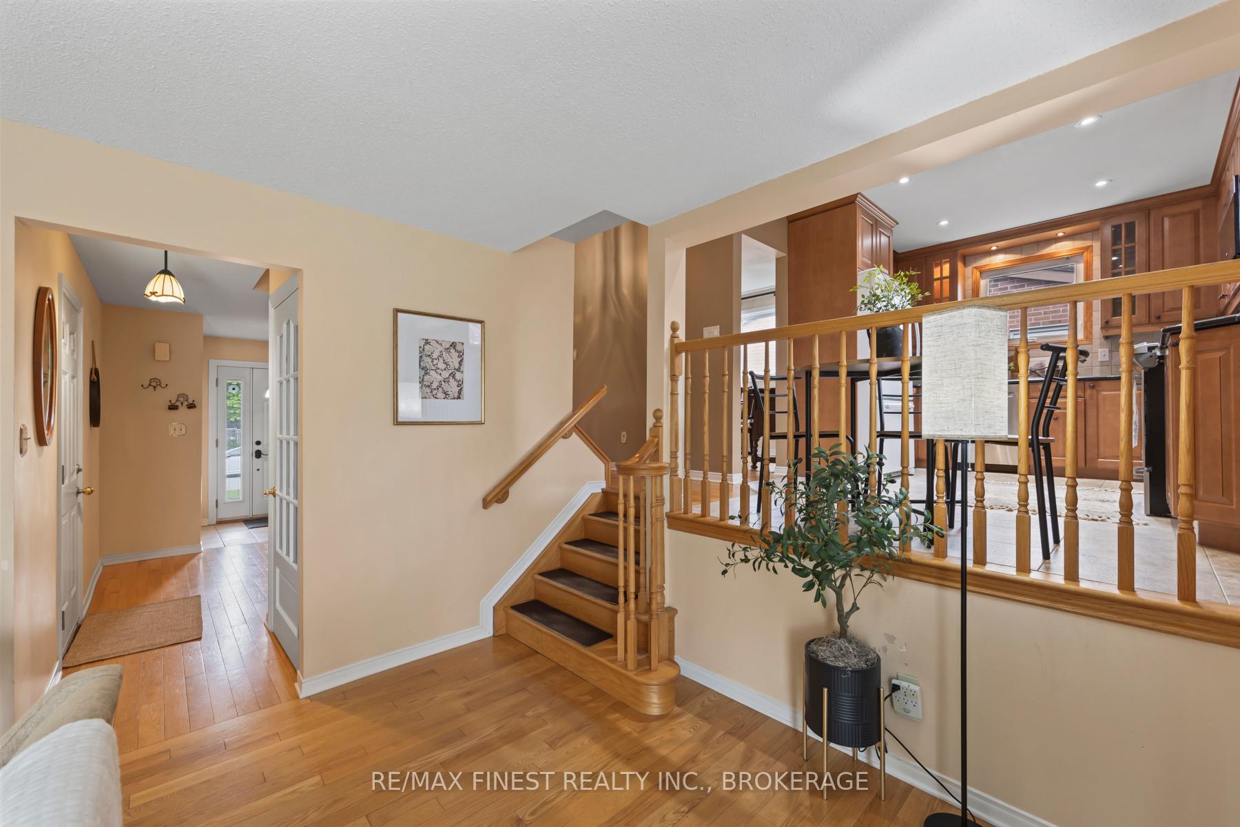 Photo 6 of 1123 Wintergreen Crescent, Kingston, City Northwest — HOMEH