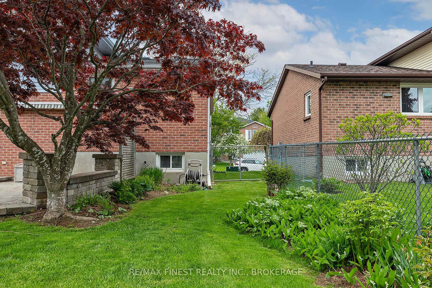 Photo 38 of 1123 Wintergreen Crescent, Kingston, City Northwest — HOMEH