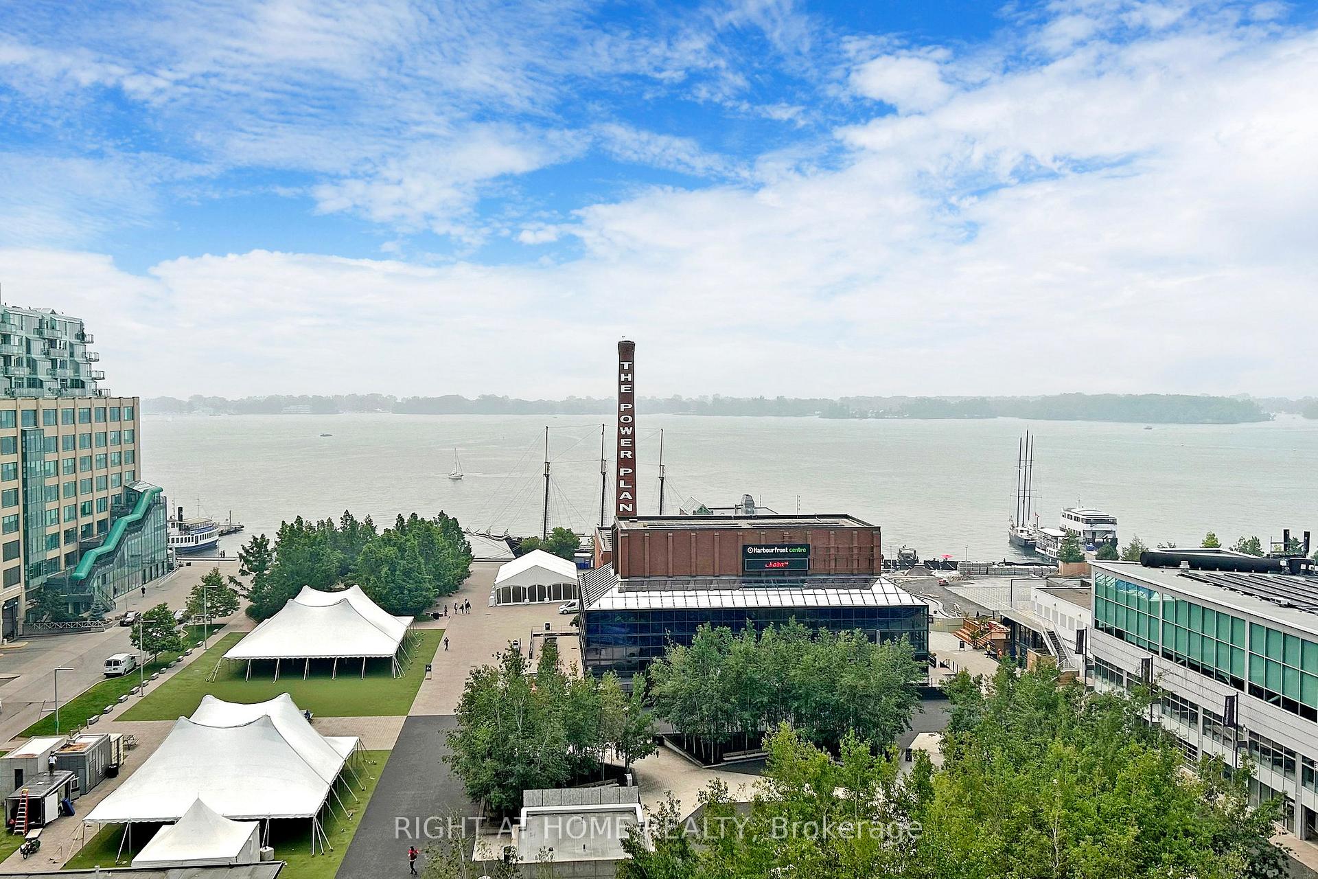 Photo 27 of Unit 1006, 218 Queens Quay W, Toronto, Waterfront Communities — HOMEH