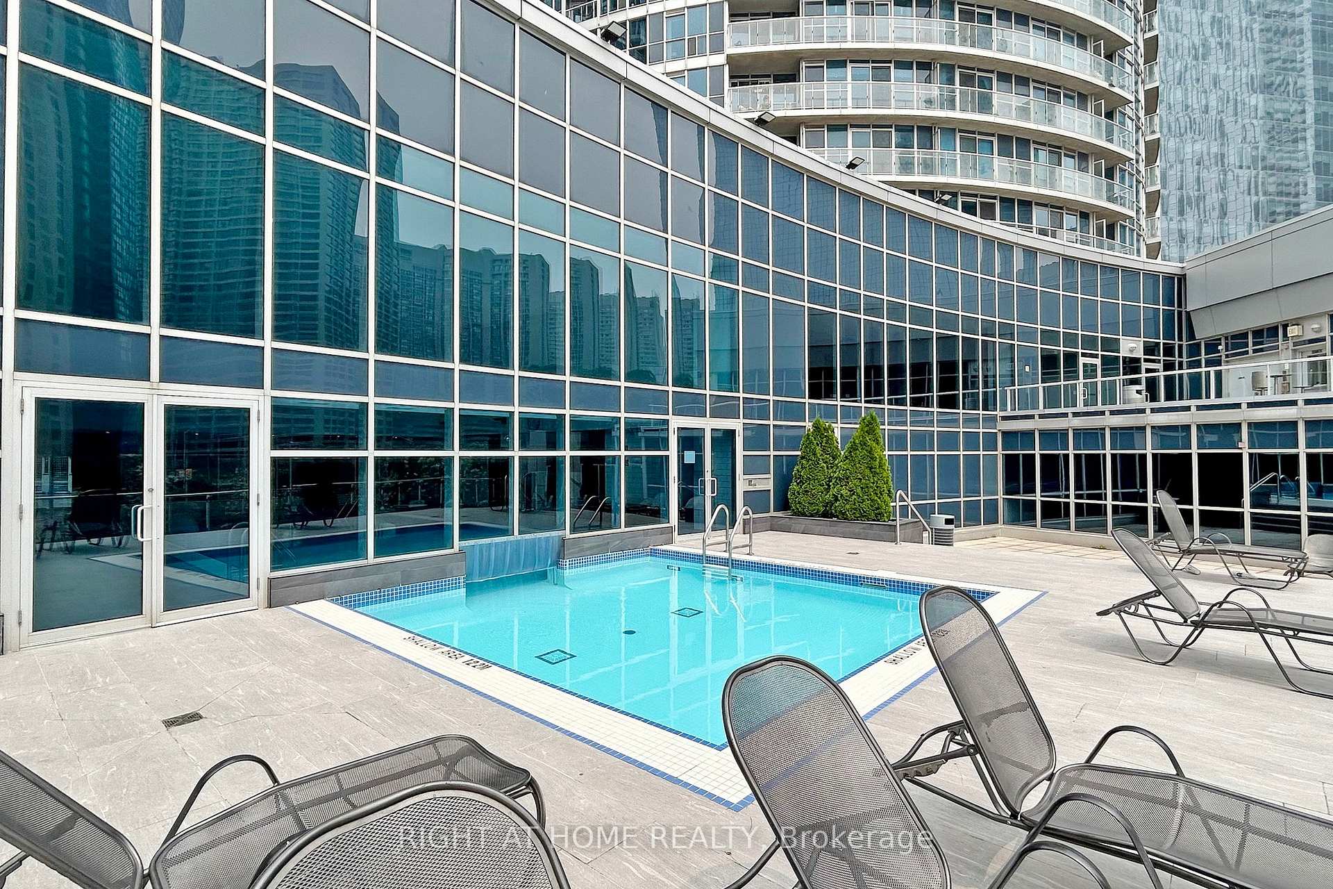 Photo 24 of Unit 1006, 218 Queens Quay W, Toronto, Waterfront Communities — HOMEH