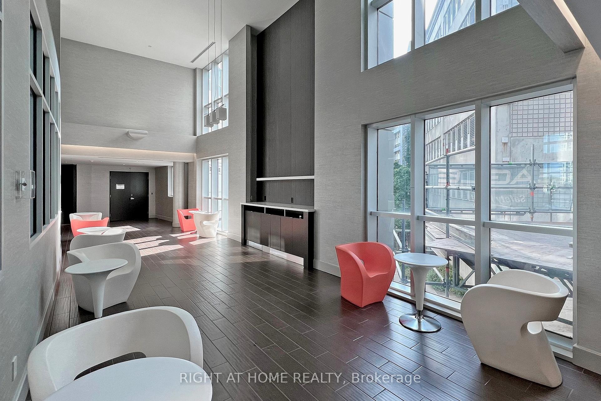 Photo 41 of Unit 1006, 218 Queens Quay W, Toronto, Waterfront Communities — HOMEH