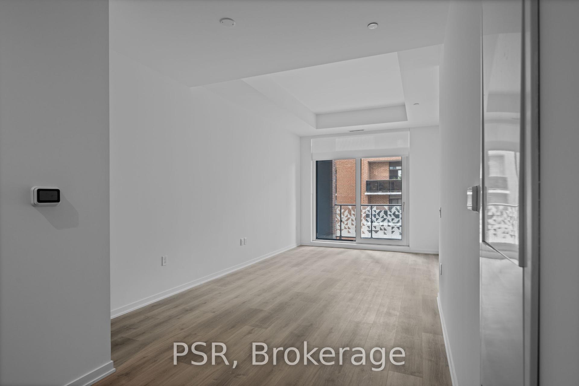 Photo 9 of Unit 713, 101 Roehampton Avenue, Toronto, Mount Pleasant West — HOMEH
