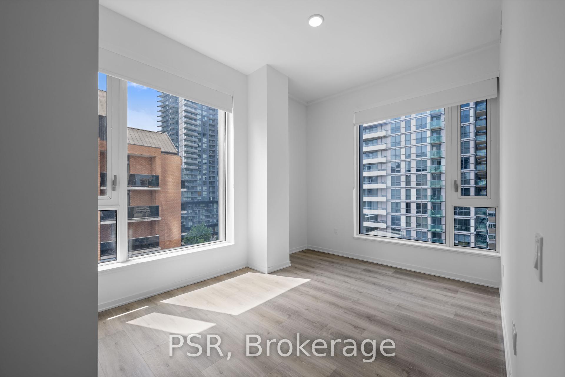 Photo 6 of Unit 713, 101 Roehampton Avenue, Toronto, Mount Pleasant West — HOMEH