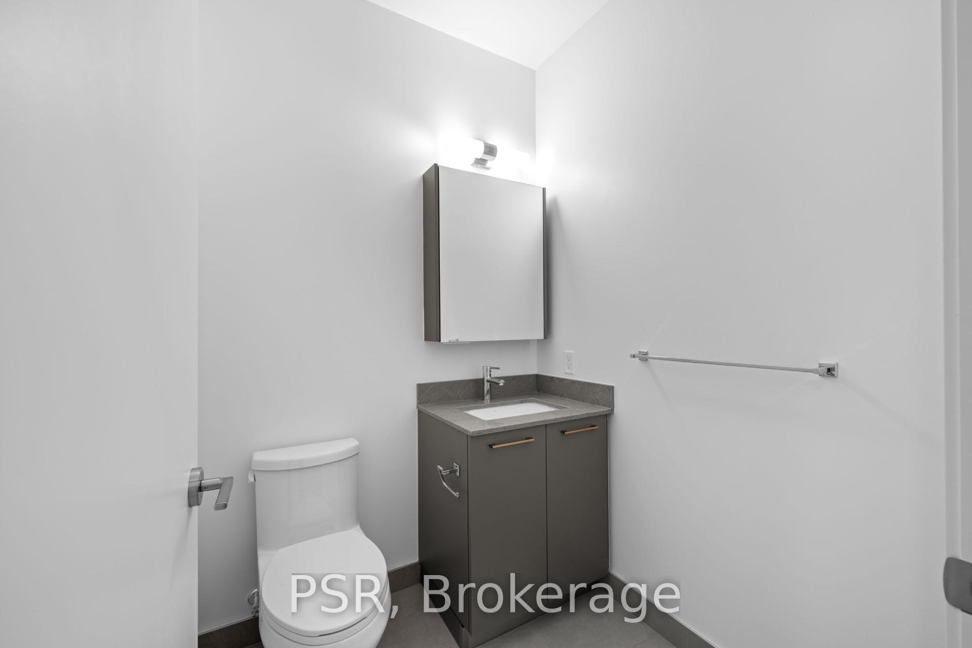 Photo 17 of Unit 713, 101 Roehampton Avenue, Toronto, Mount Pleasant West — HOMEH