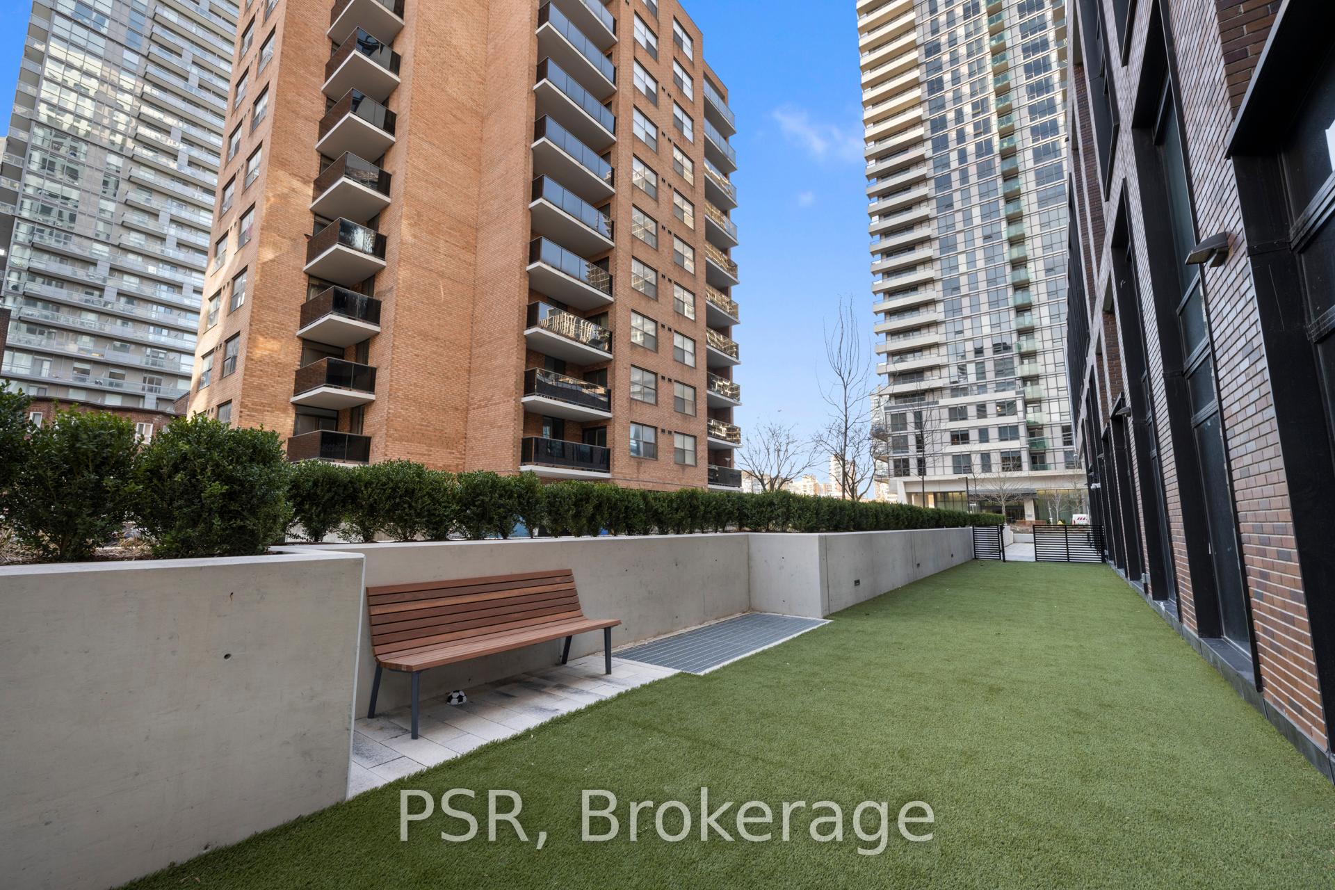Photo 37 of Unit 713, 101 Roehampton Avenue, Toronto, Mount Pleasant West — HOMEH