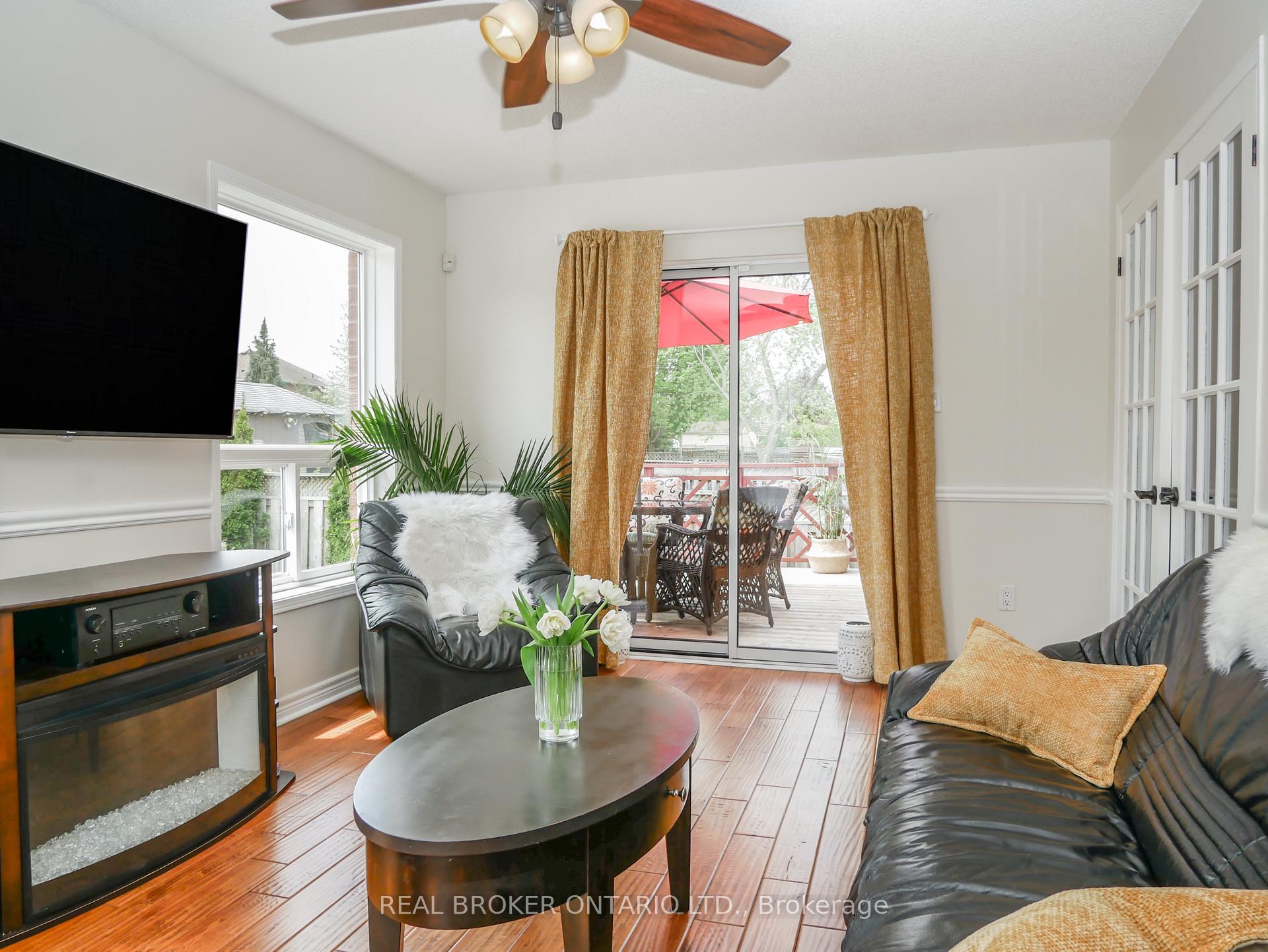 Photo 17 of 1309 Vincent Crescent, Innisfil, Alcona — HOMEH