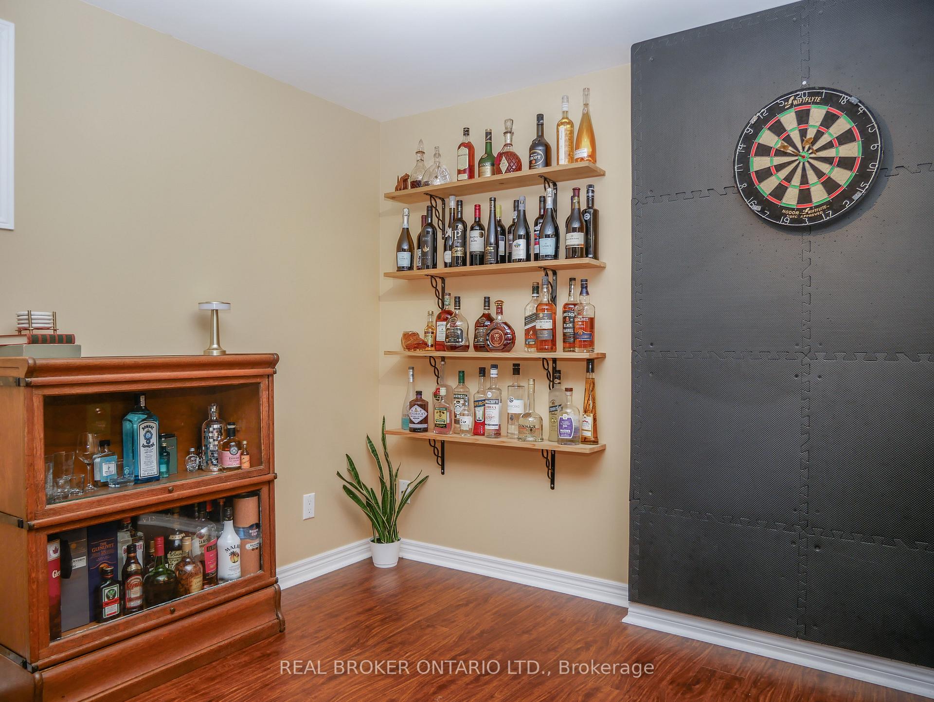 Photo 32 of 1309 Vincent Crescent, Innisfil, Alcona — HOMEH