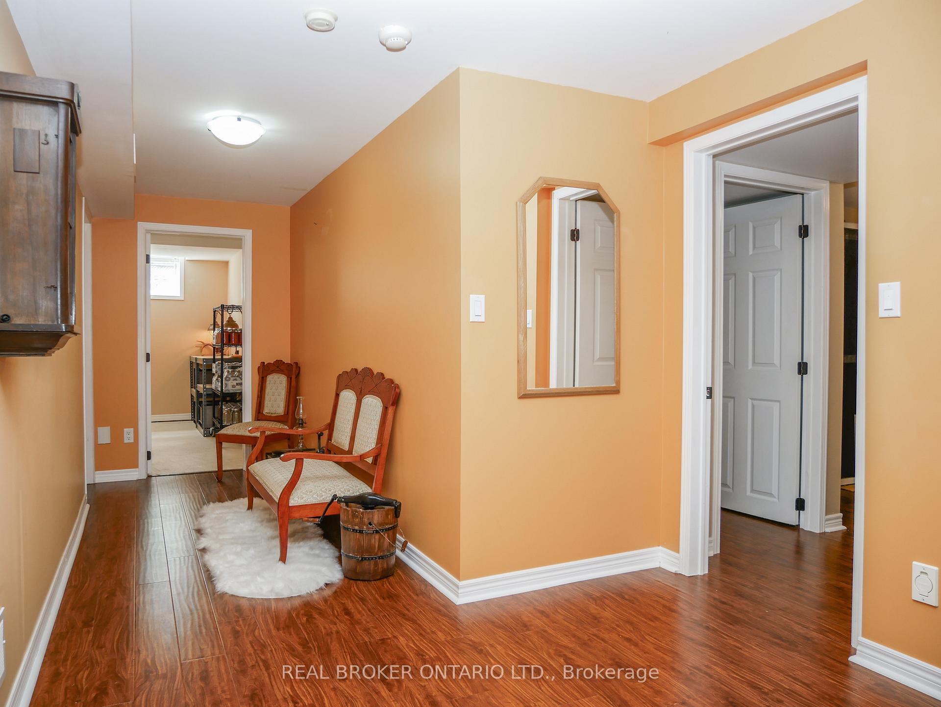 Photo 31 of 1309 Vincent Crescent, Innisfil, Alcona — HOMEH