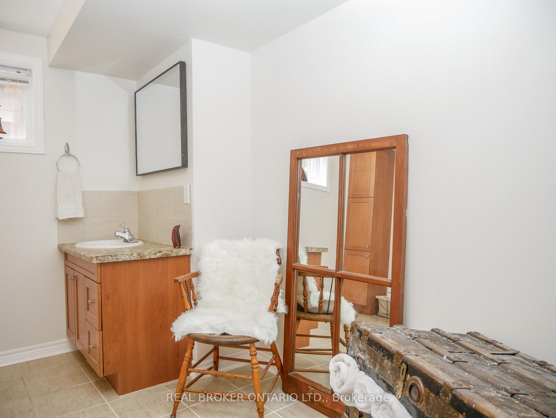 Photo 30 of 1309 Vincent Crescent, Innisfil, Alcona — HOMEH