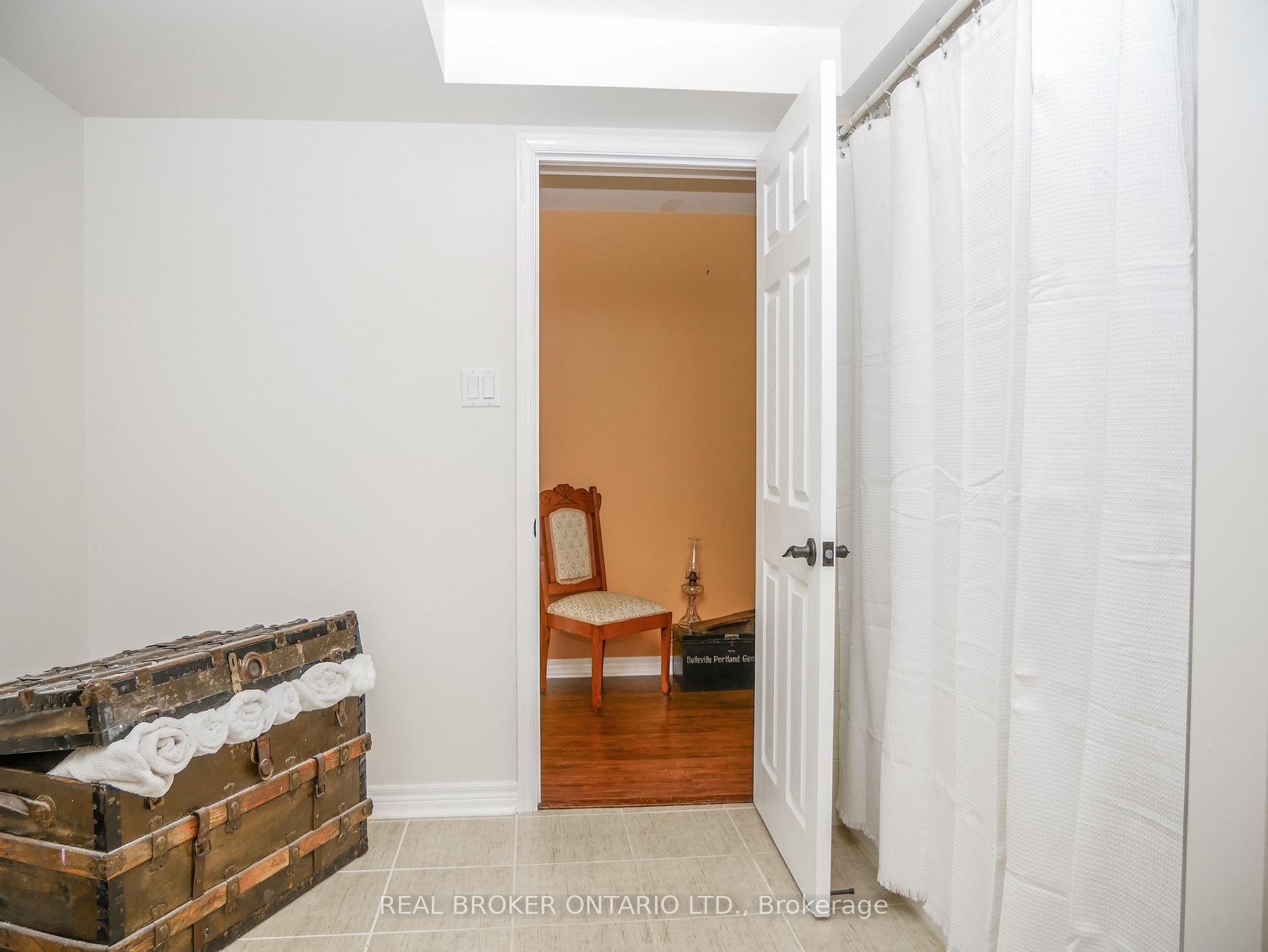 Photo 34 of 1309 Vincent Crescent, Innisfil, Alcona — HOMEH
