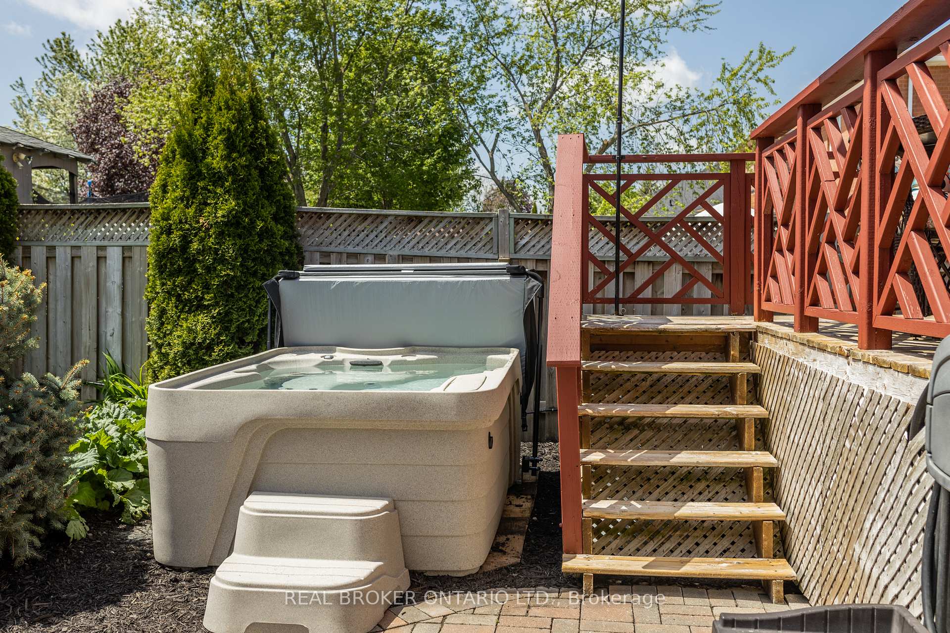 Photo 46 of 1309 Vincent Crescent, Innisfil, Alcona — HOMEH