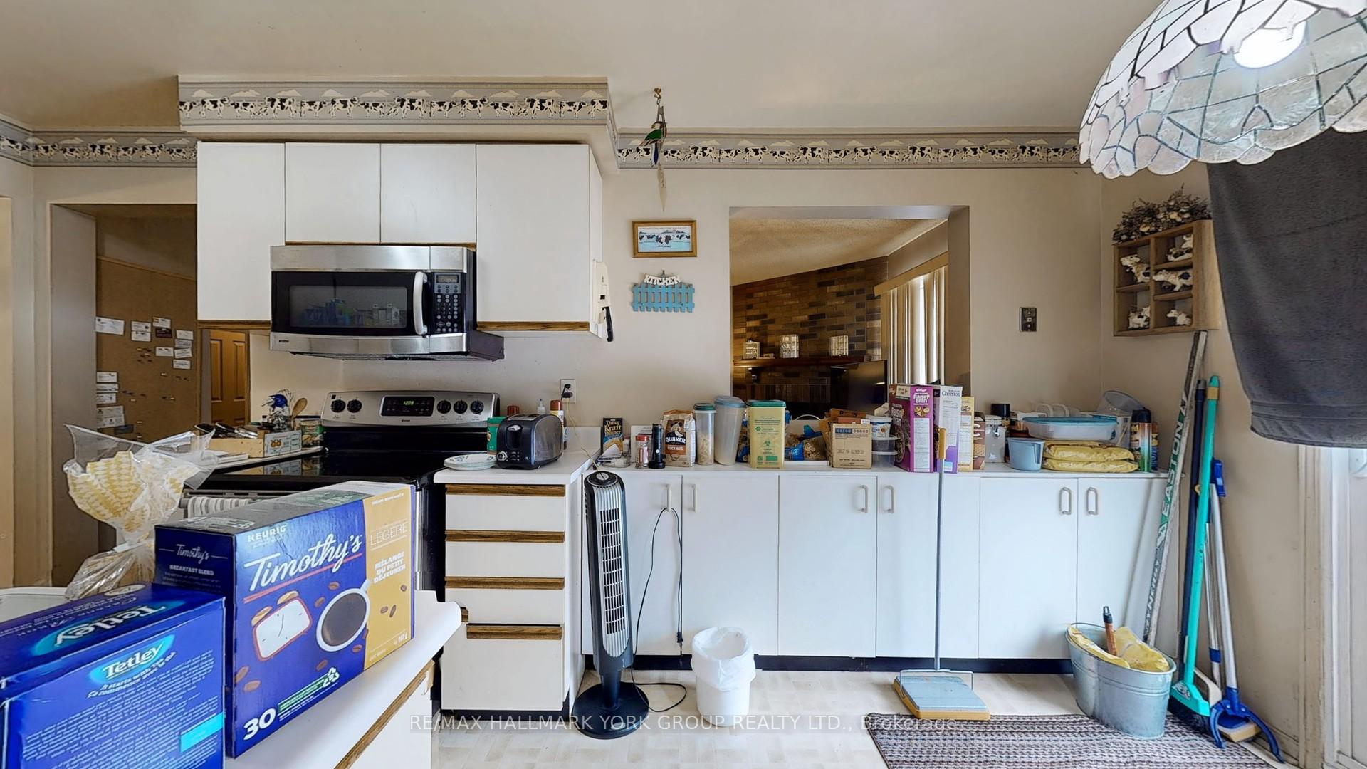 Photo 29 of 929 Rambleberry Avenue, Pickering, Liverpool — HOMEH