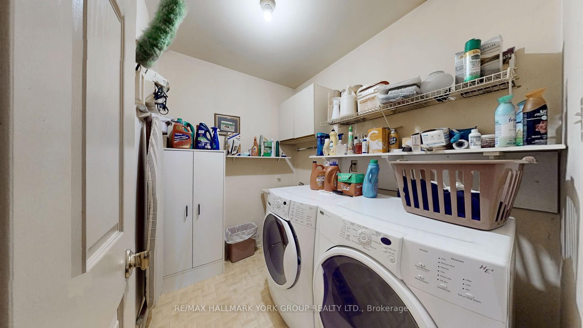 Photo 15 of 929 Rambleberry Avenue, Pickering, Liverpool — HOMEH