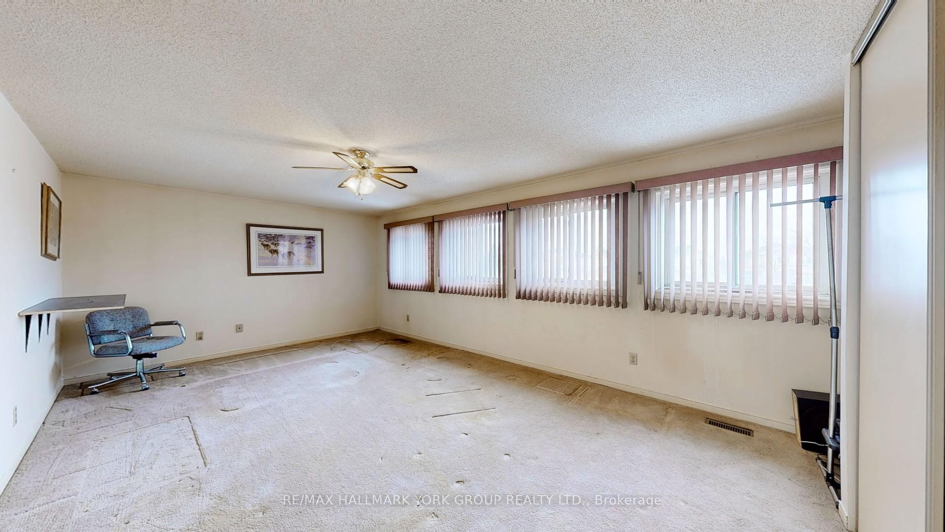 Photo 33 of 929 Rambleberry Avenue, Pickering, Liverpool — HOMEH
