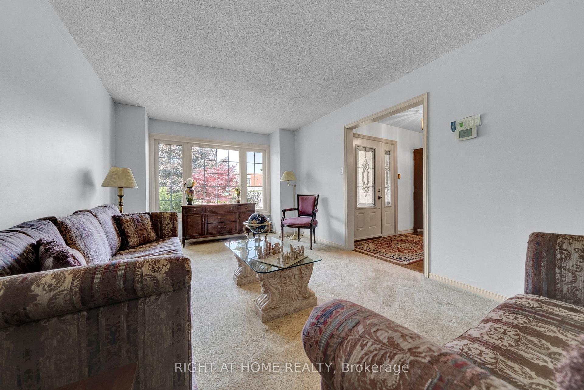 Photo 17 of 1825 Parkside Drive, Pickering, Amberlea — HOMEH
