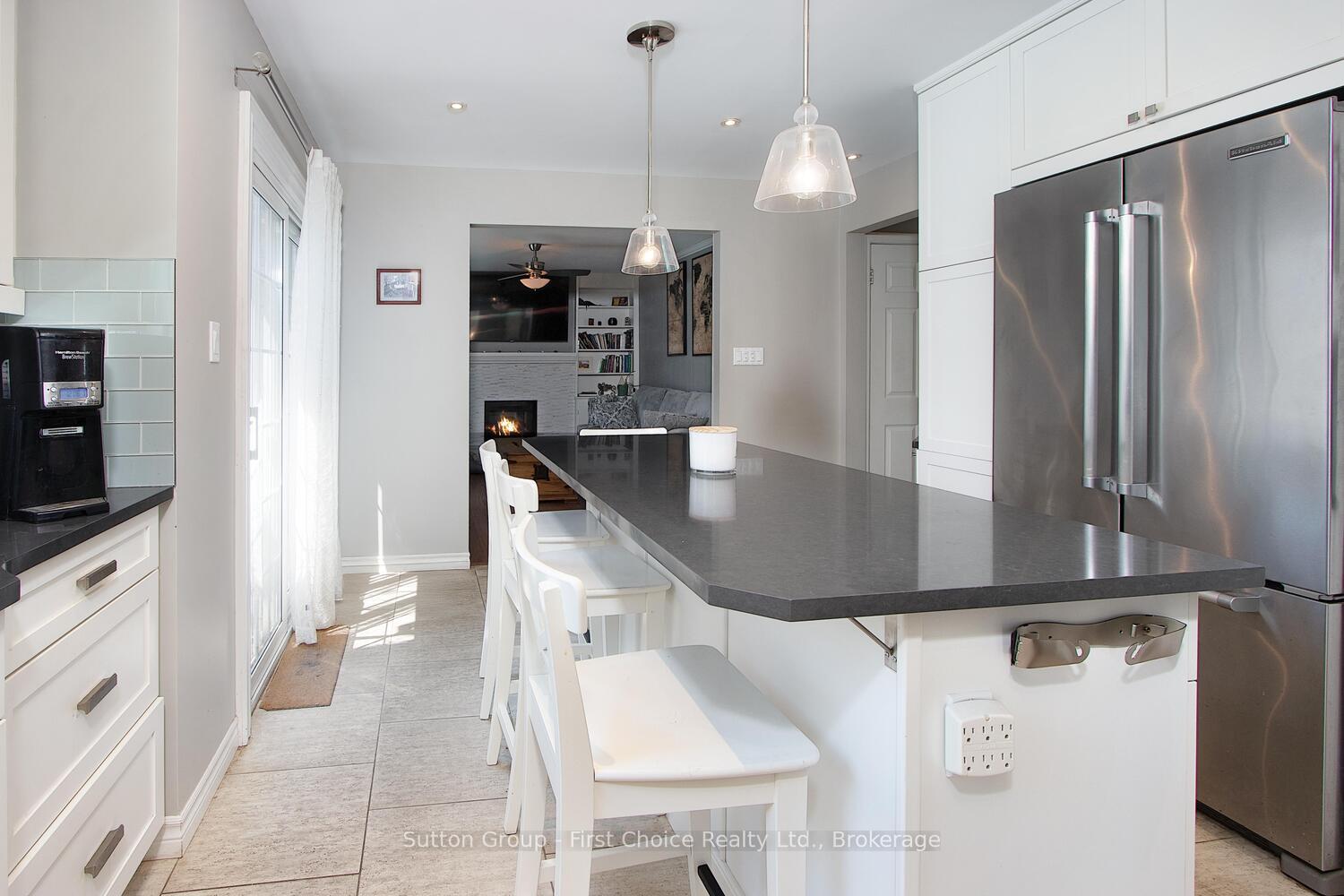Photo 9 of 39 Park Lane Drive, Stratford — HOMEH